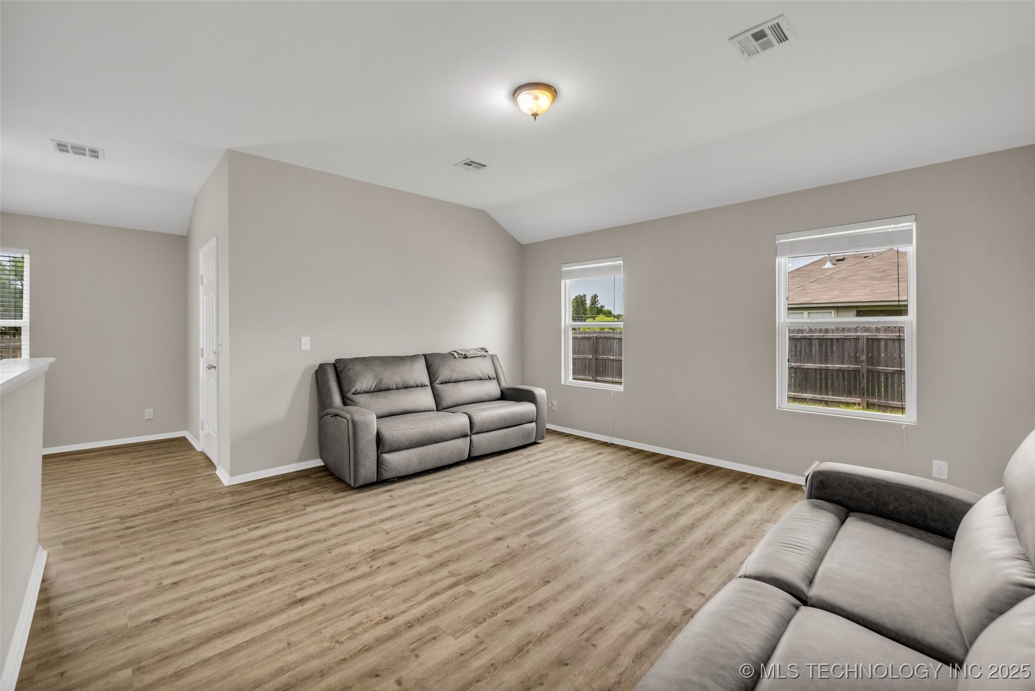 2801 Lariat Lane