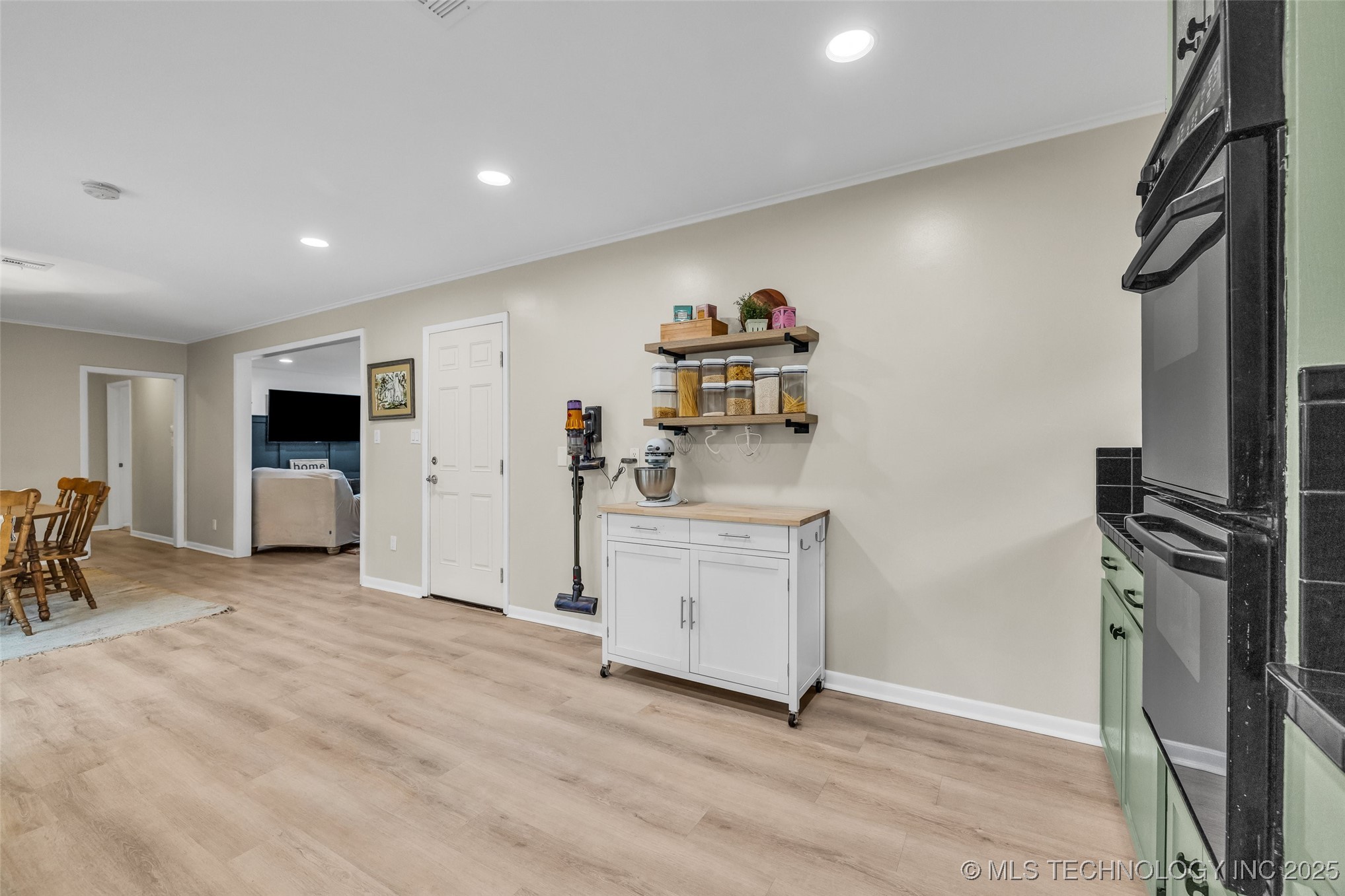 4023 E 36th Street S