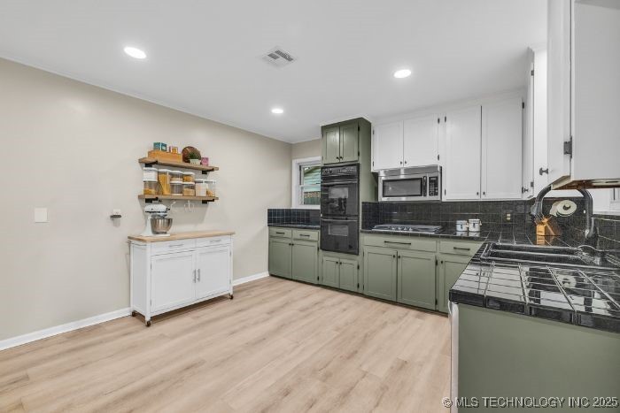 4023 E 36th Street S