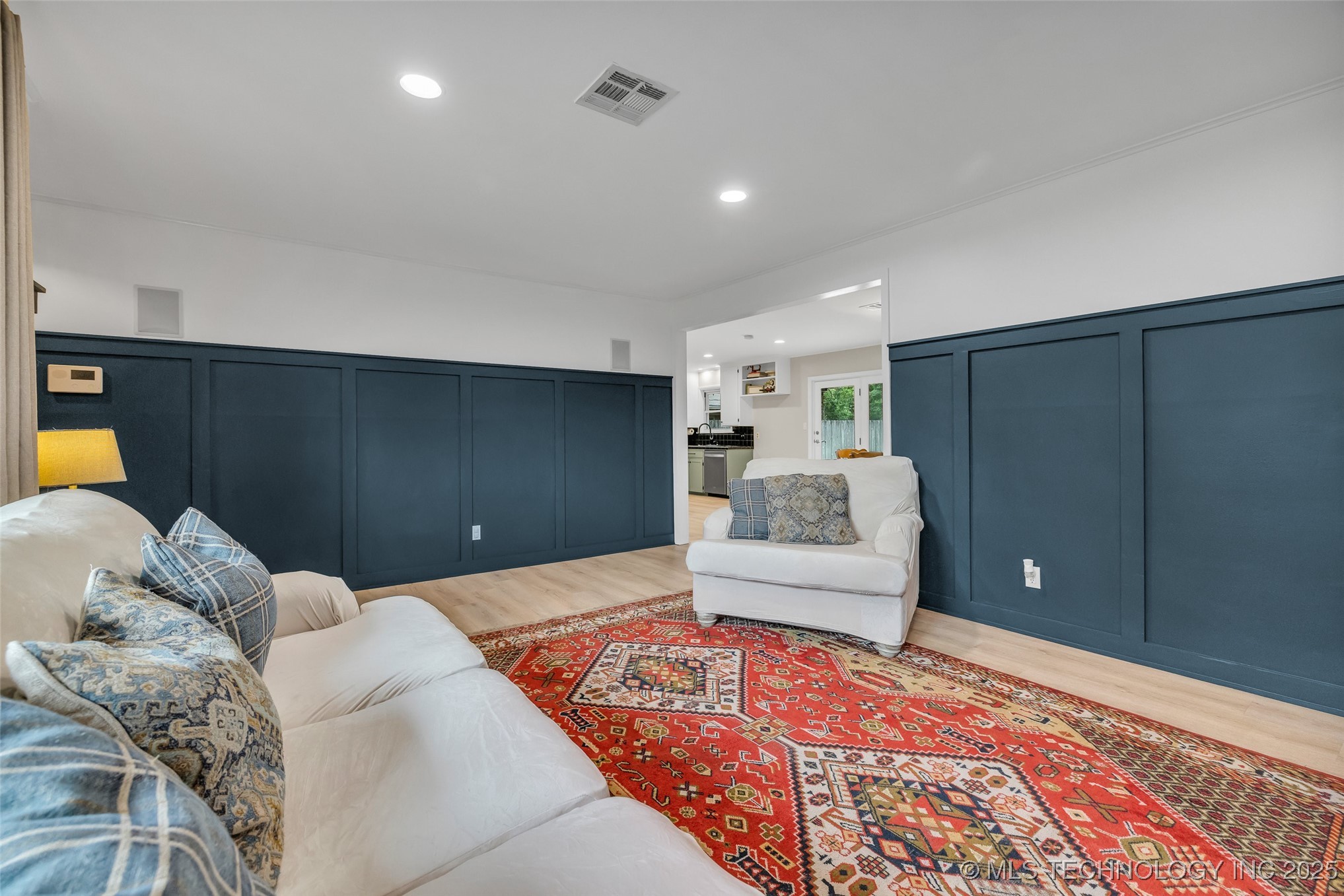 4023 E 36th Street S