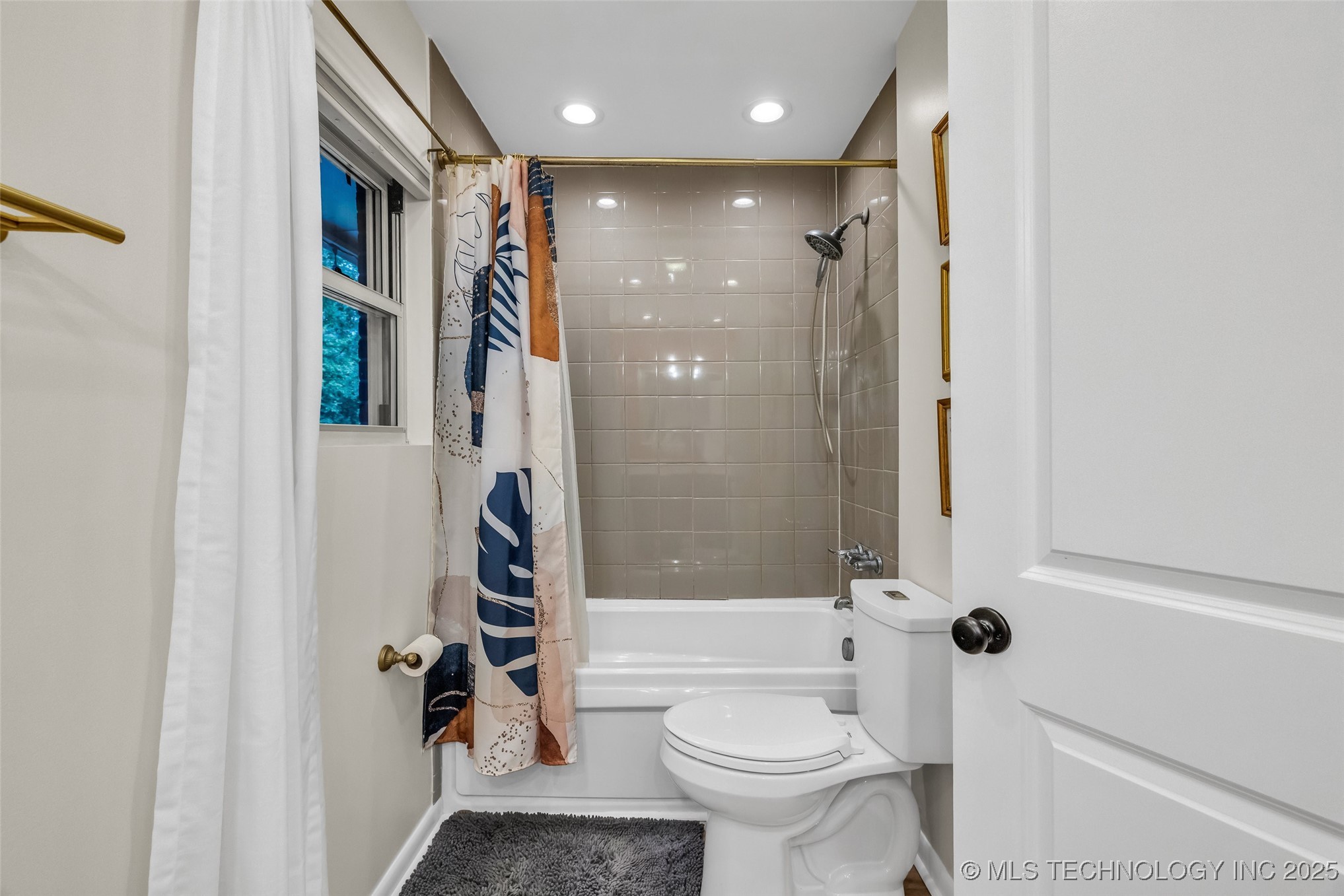 4023 E 36th Street S