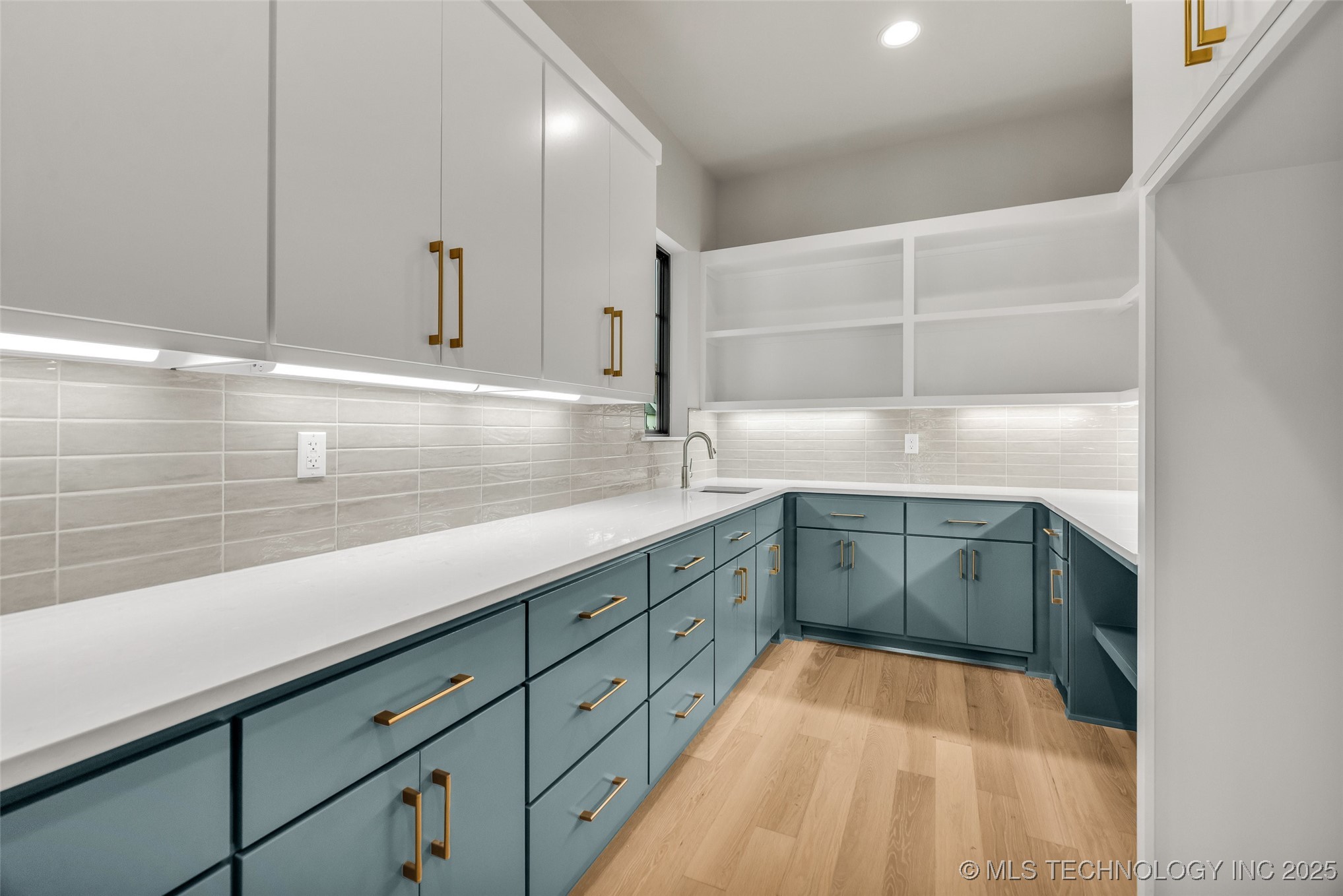 17761 E Patriot Drive