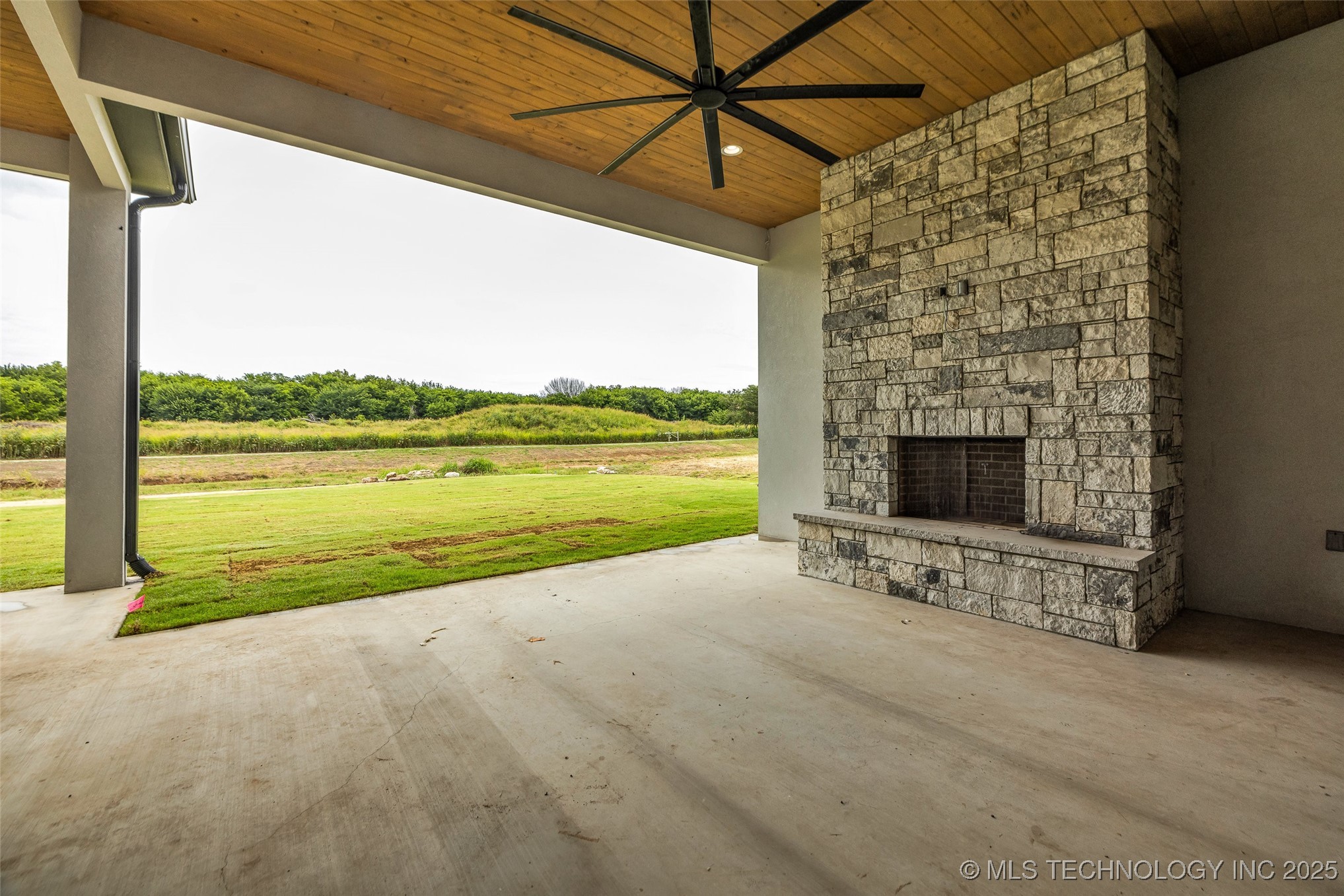 17761 E Patriot Drive