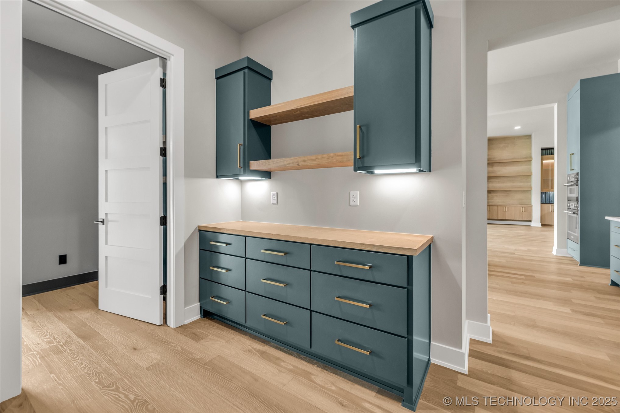 17761 E Patriot Drive