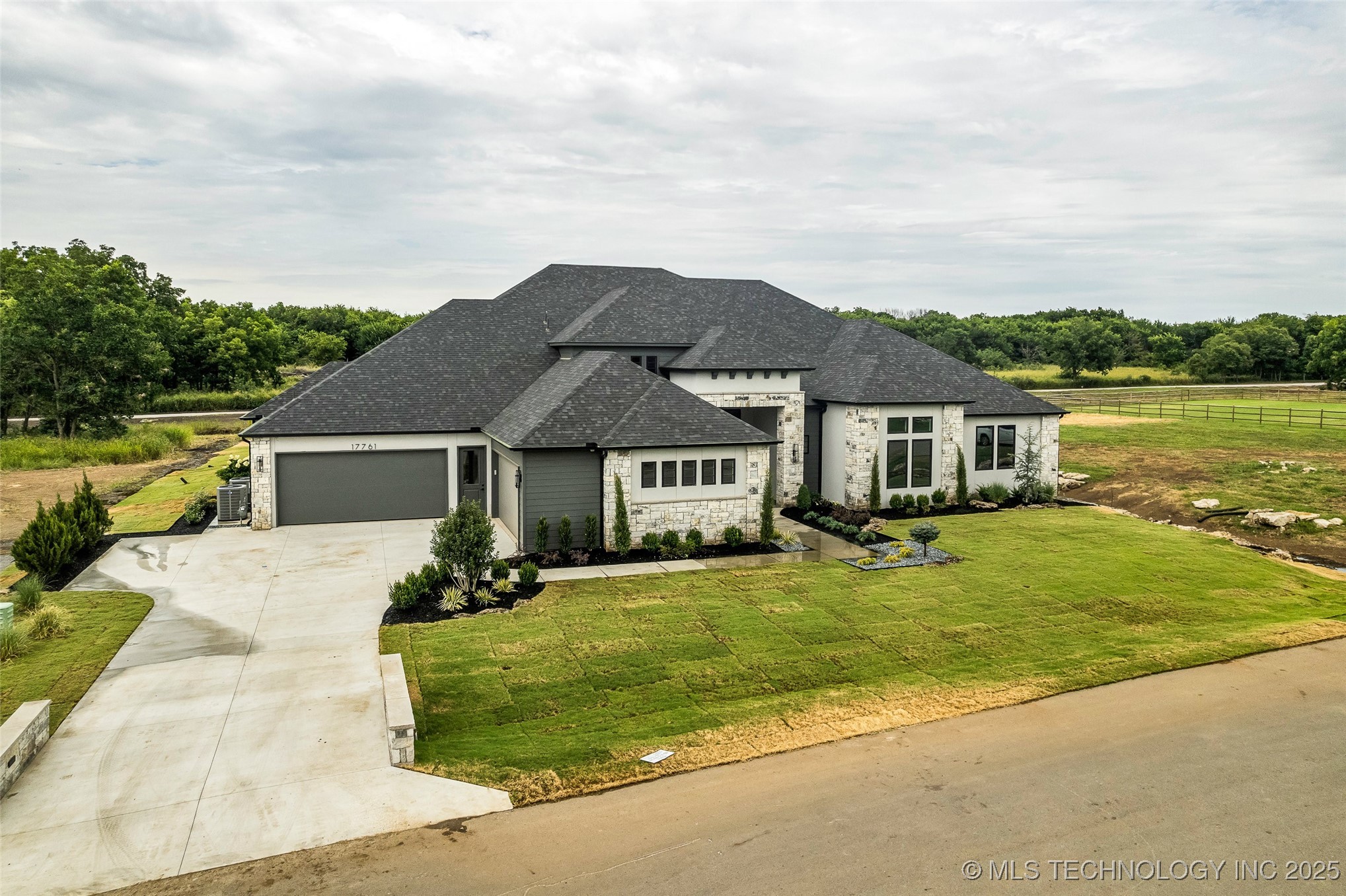 17761 E Patriot Drive