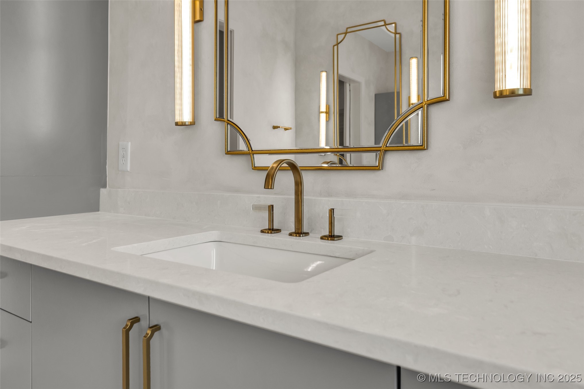 17761 E Patriot Drive