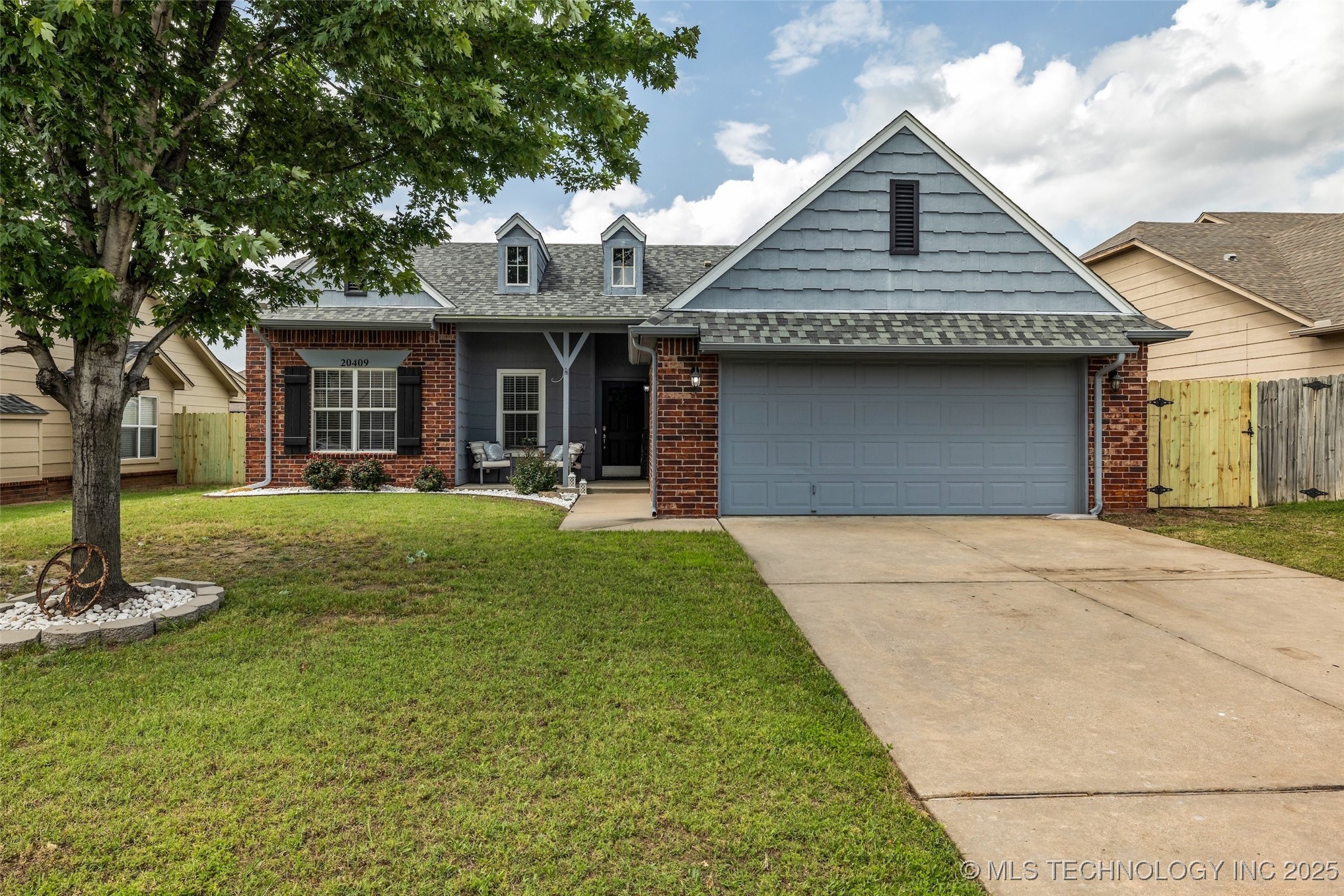 20409 E 44th Street S