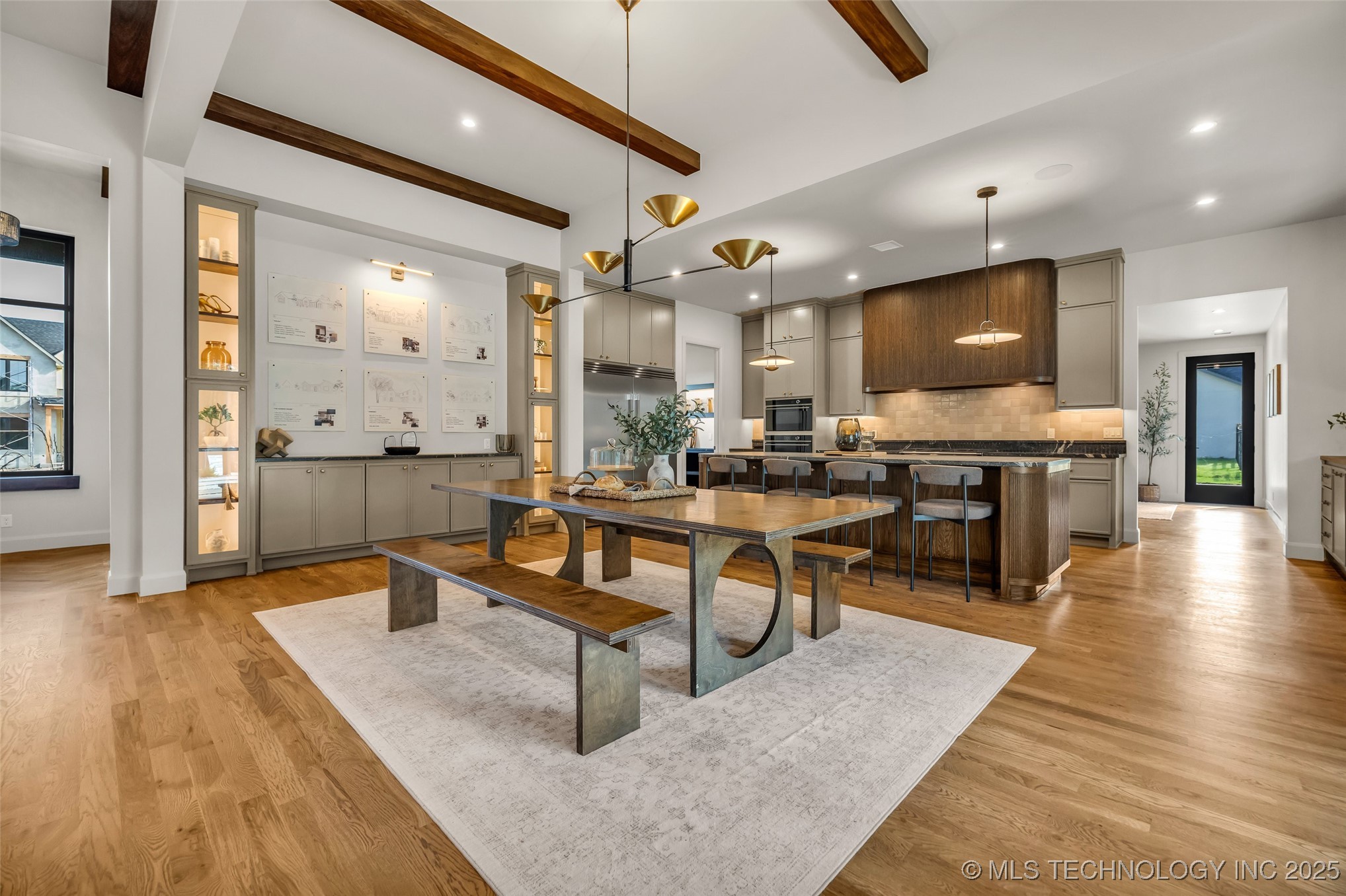 17624 E White Tail Cove