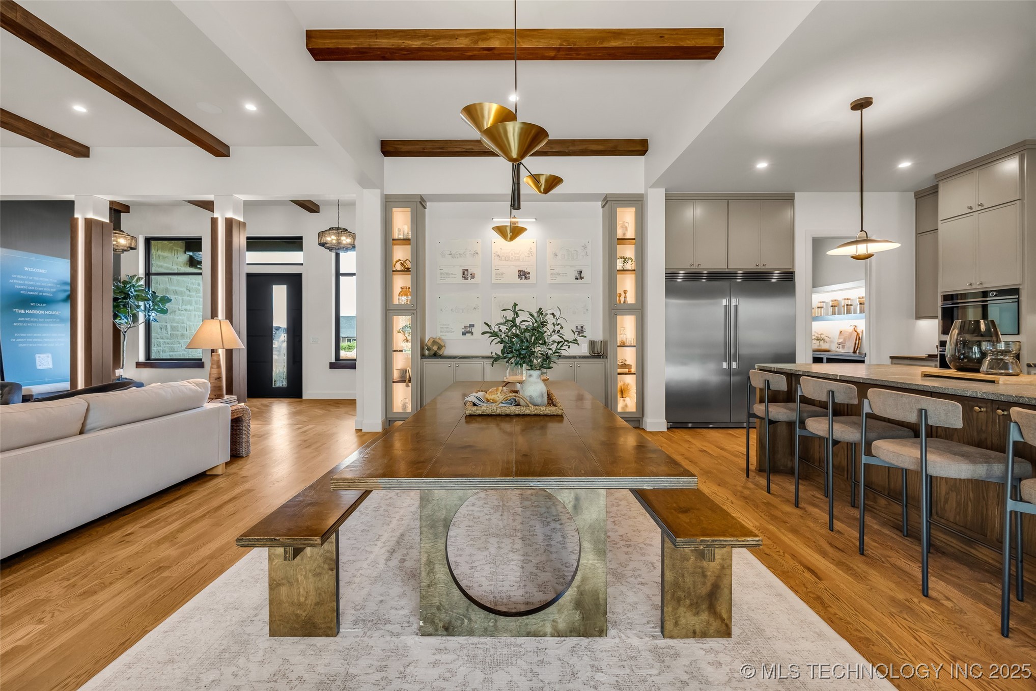 17624 E White Tail Cove