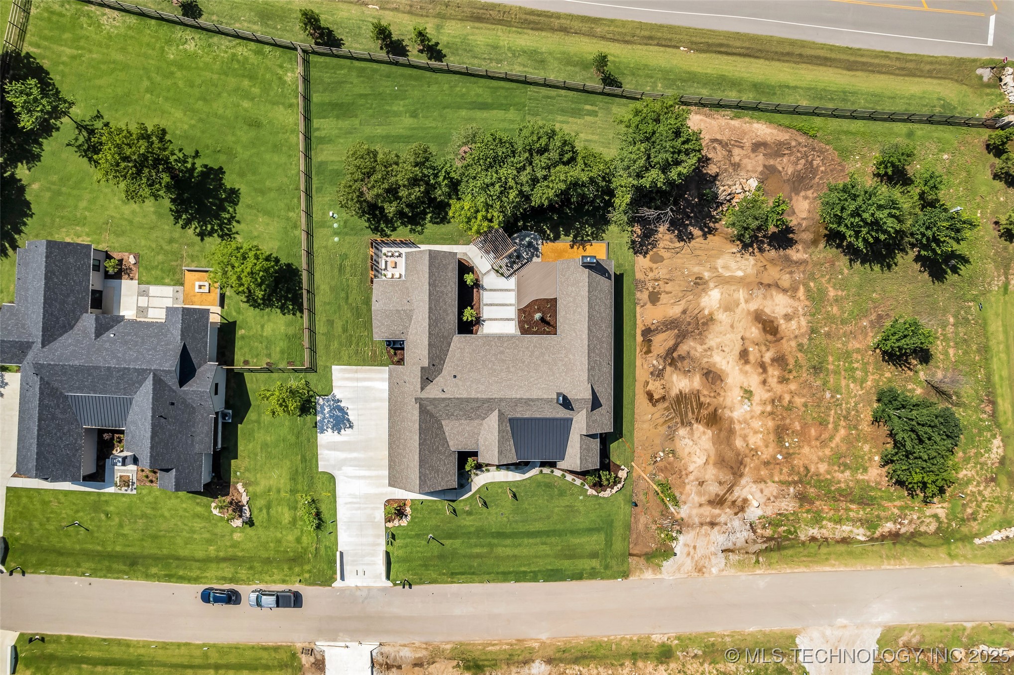 17624 E White Tail Cove