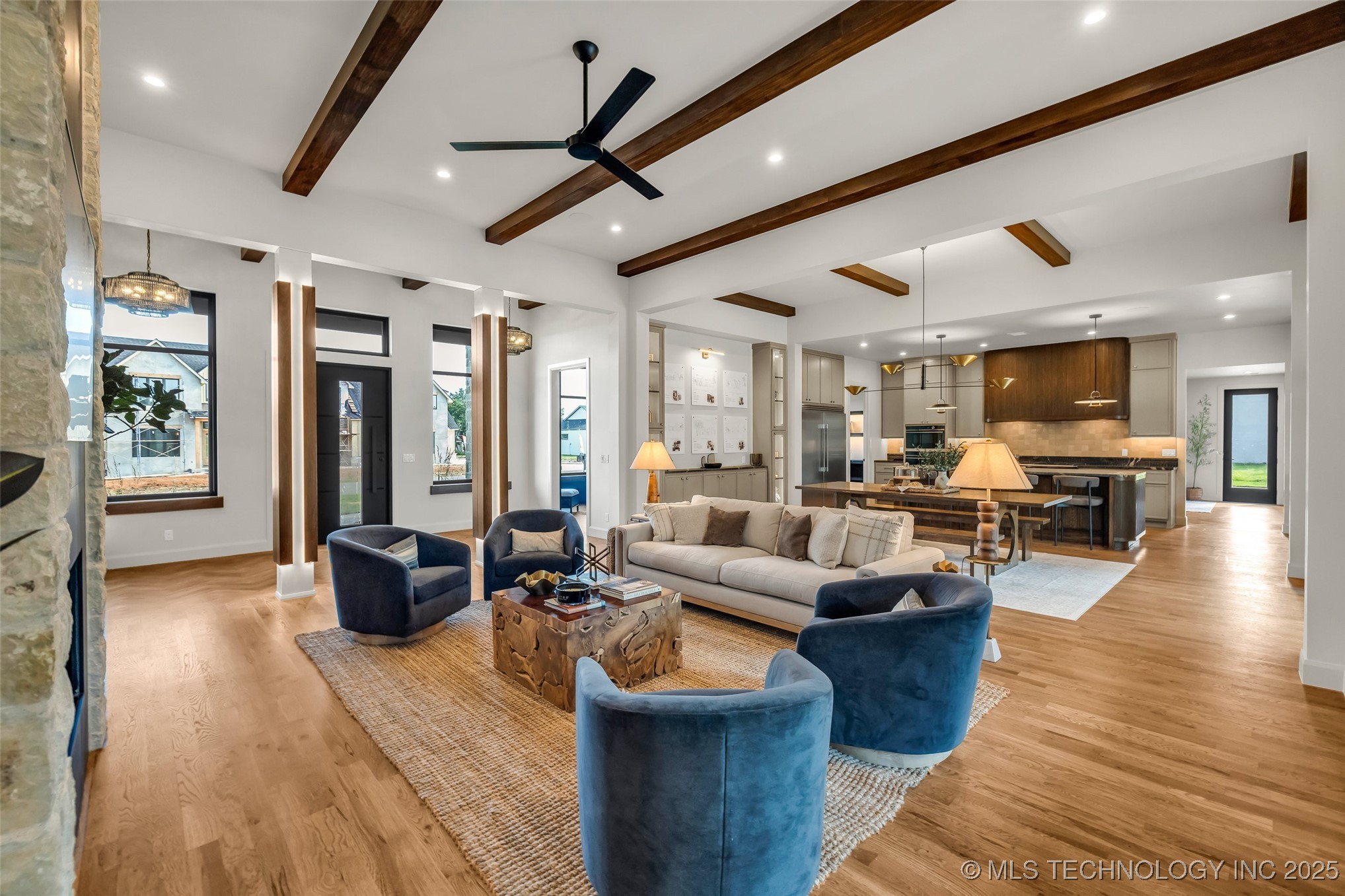 17624 E White Tail Cove