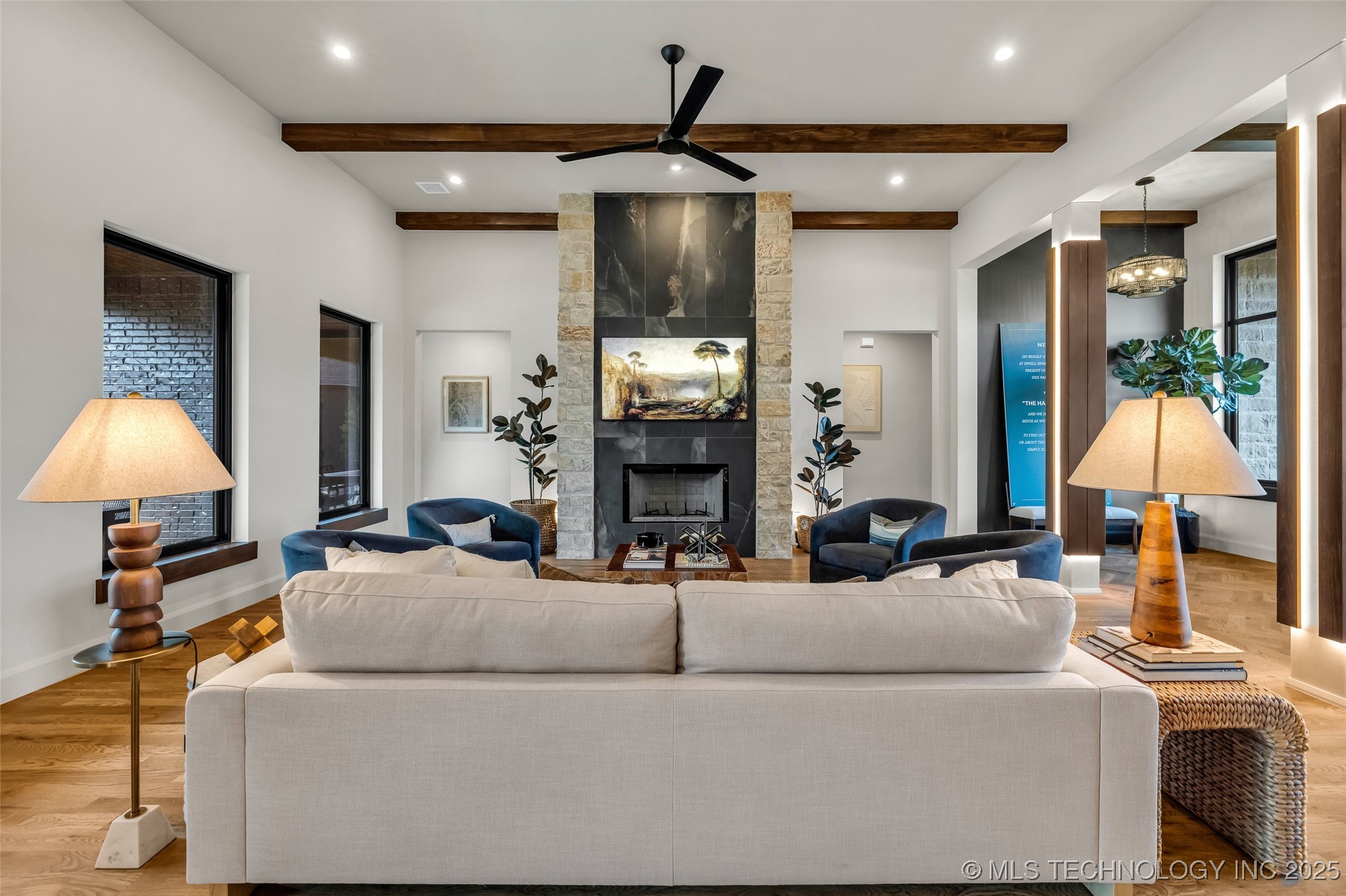 17624 E White Tail Cove