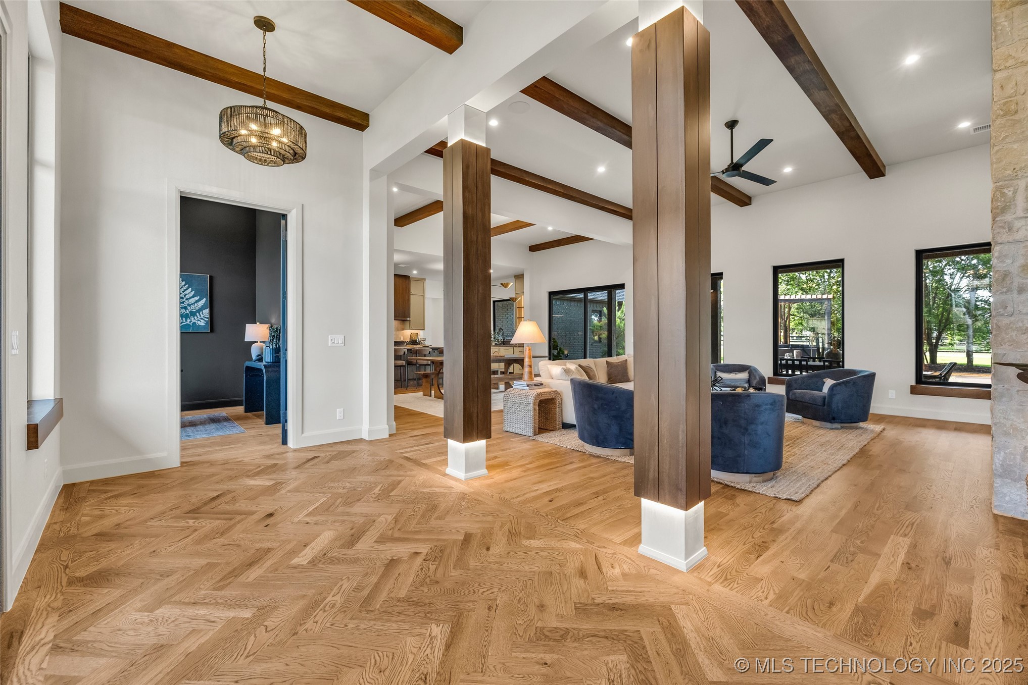 17624 E White Tail Cove