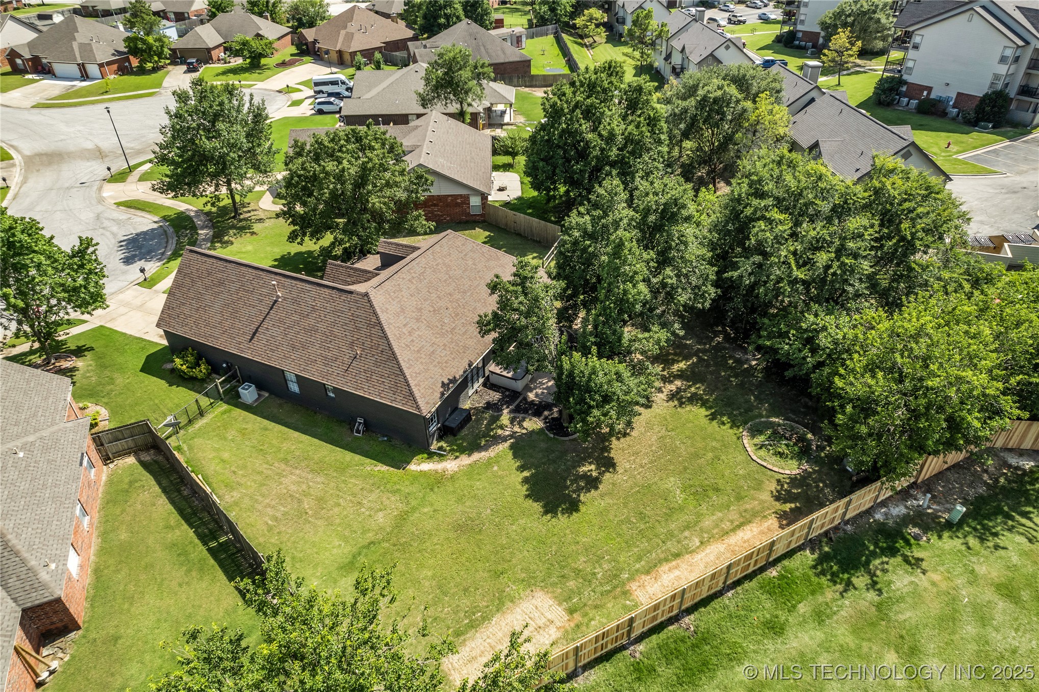 14900 E 88th Street N