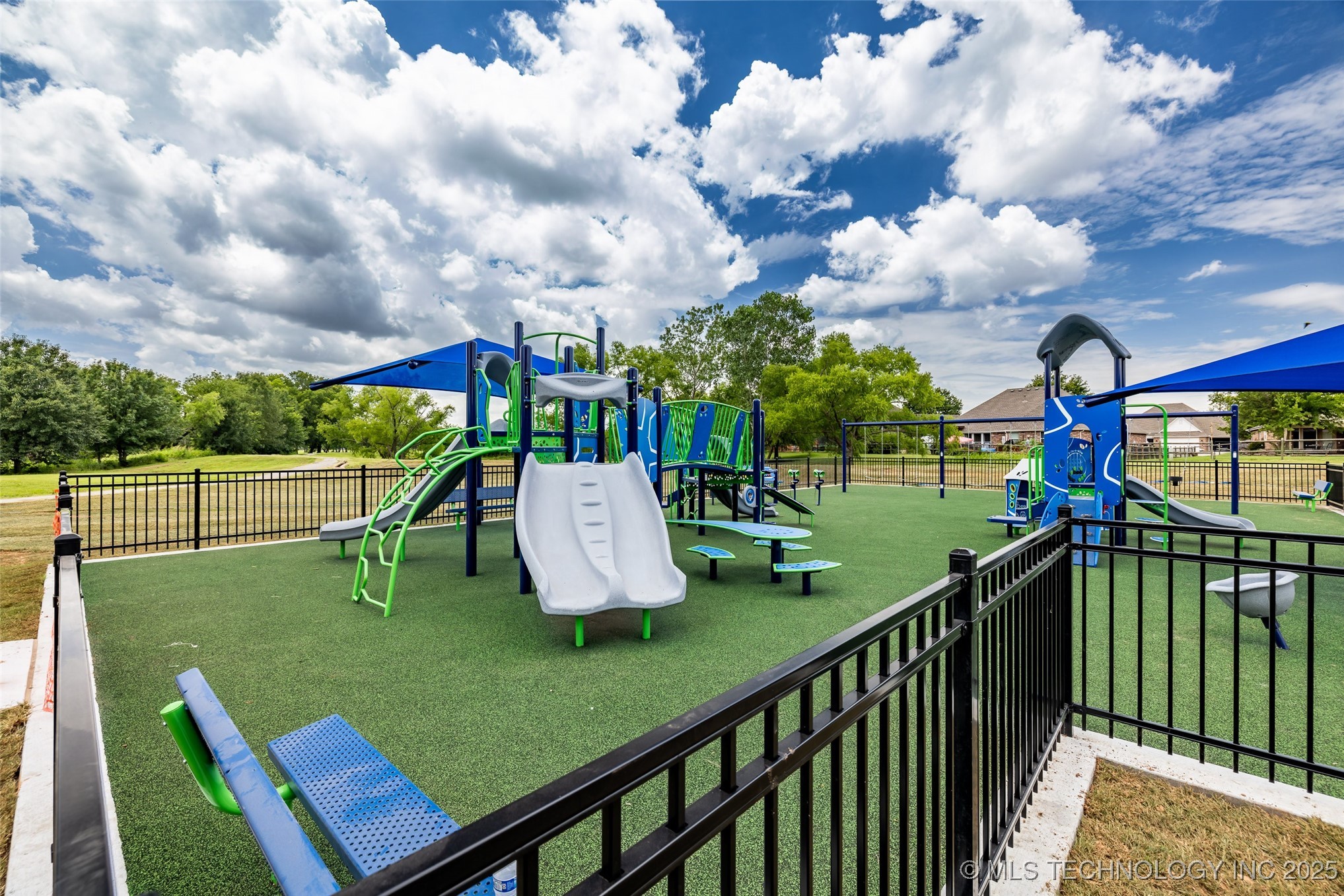 14900 E 88th Street N