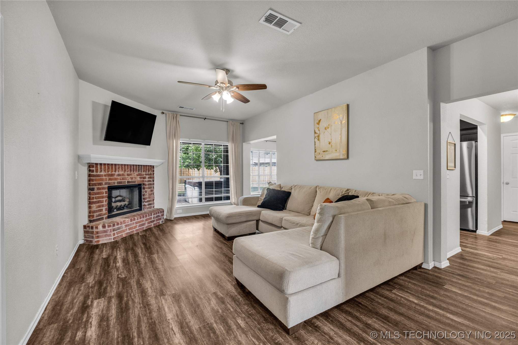 14900 E 88th Street N