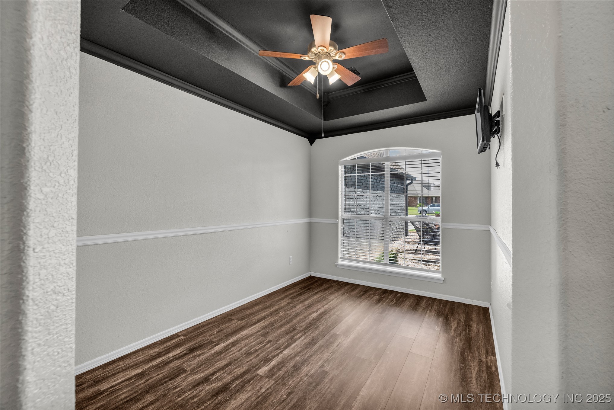 14900 E 88th Street N