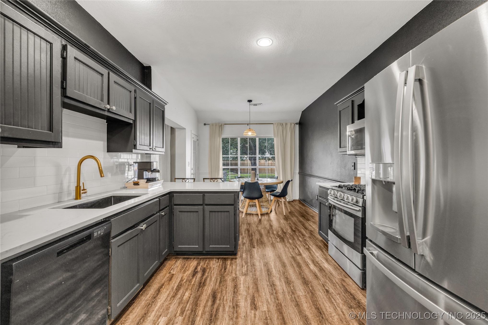 14900 E 88th Street N