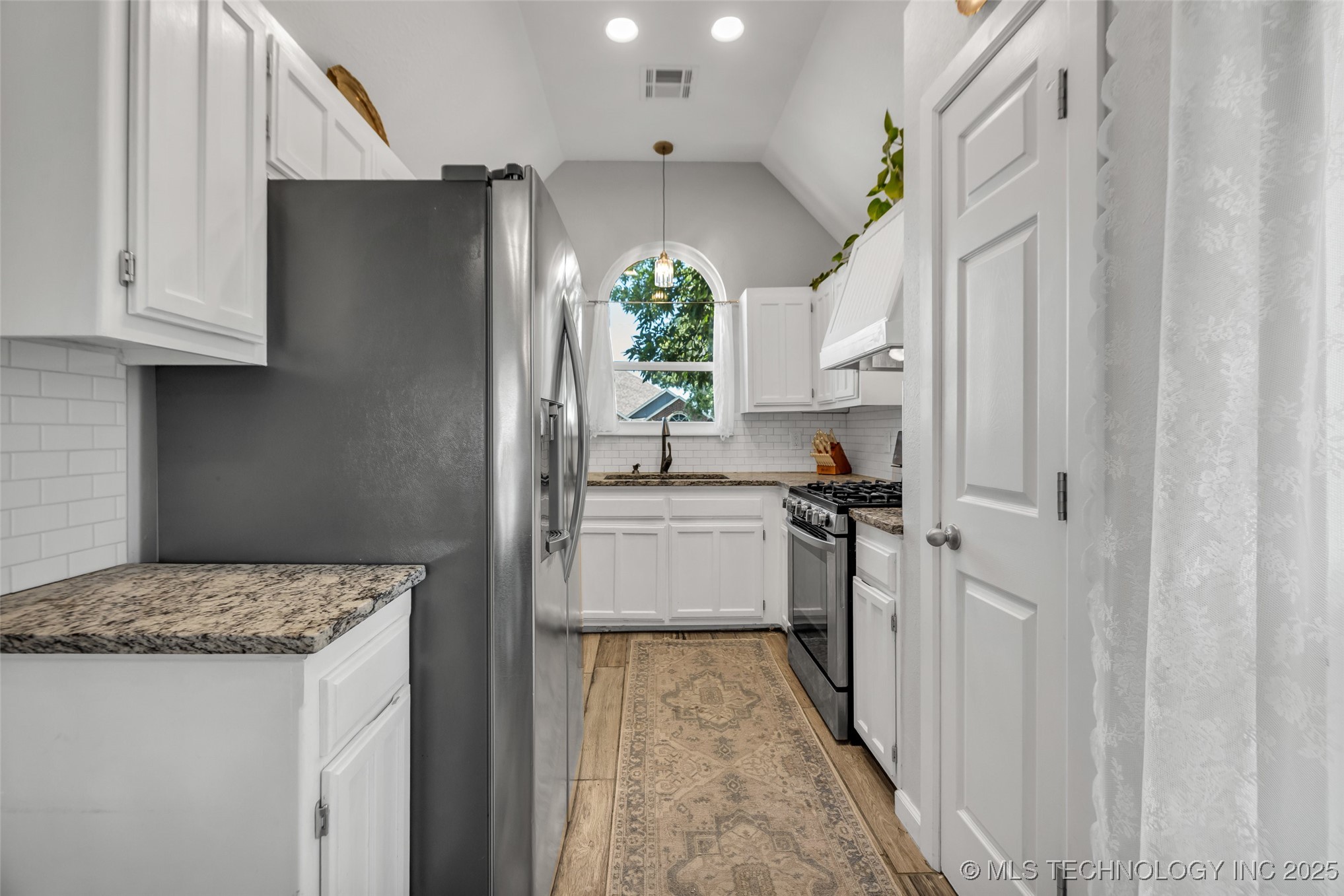 19912 E 36th Street S