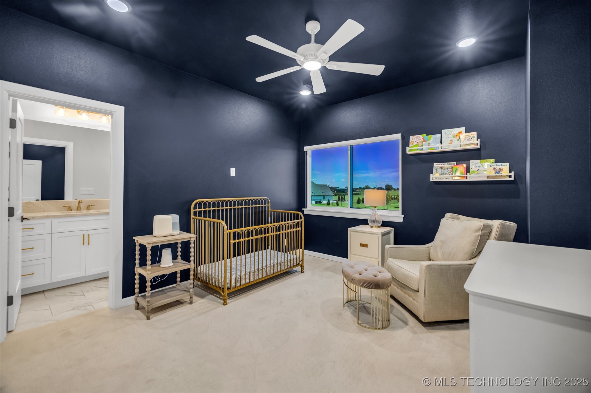 17076 S 31st East Avenue