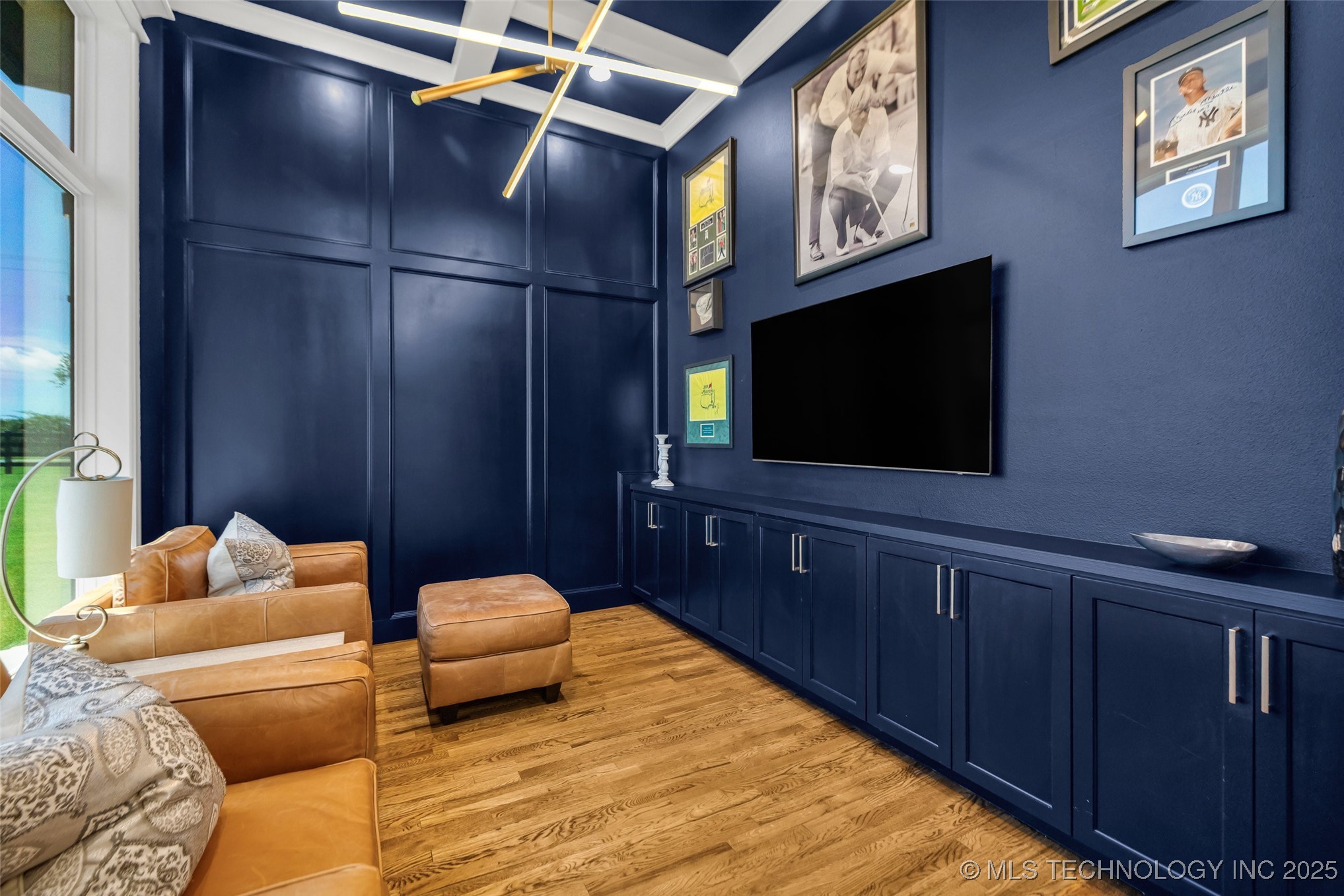 17076 S 31st East Avenue