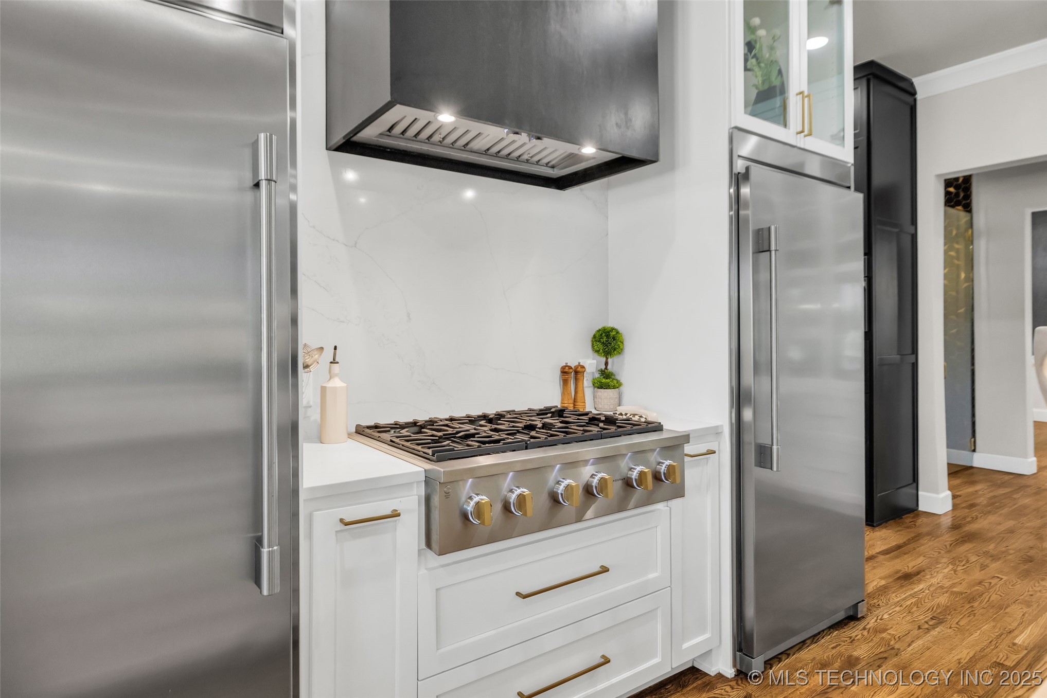 17076 S 31st East Avenue