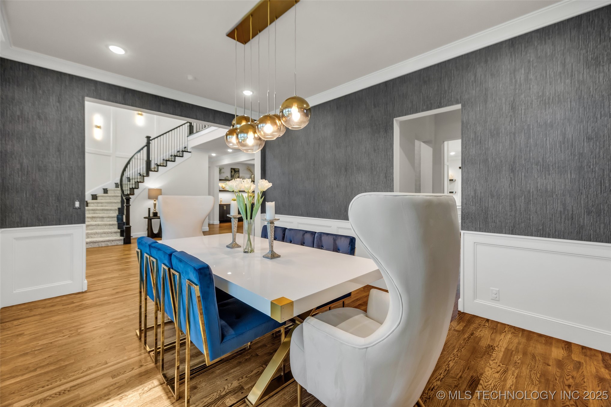 17076 S 31st East Avenue