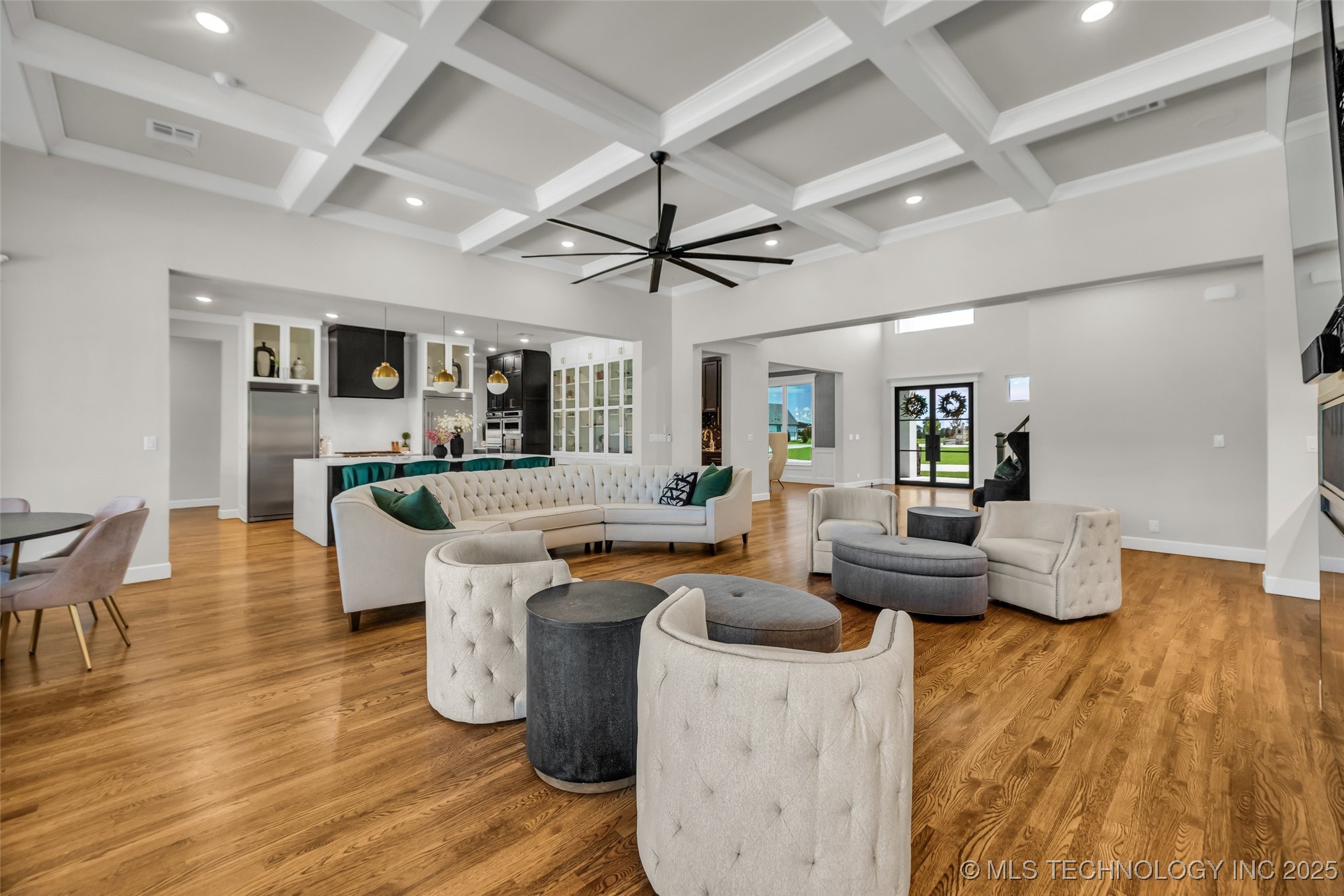 17076 S 31st East Avenue