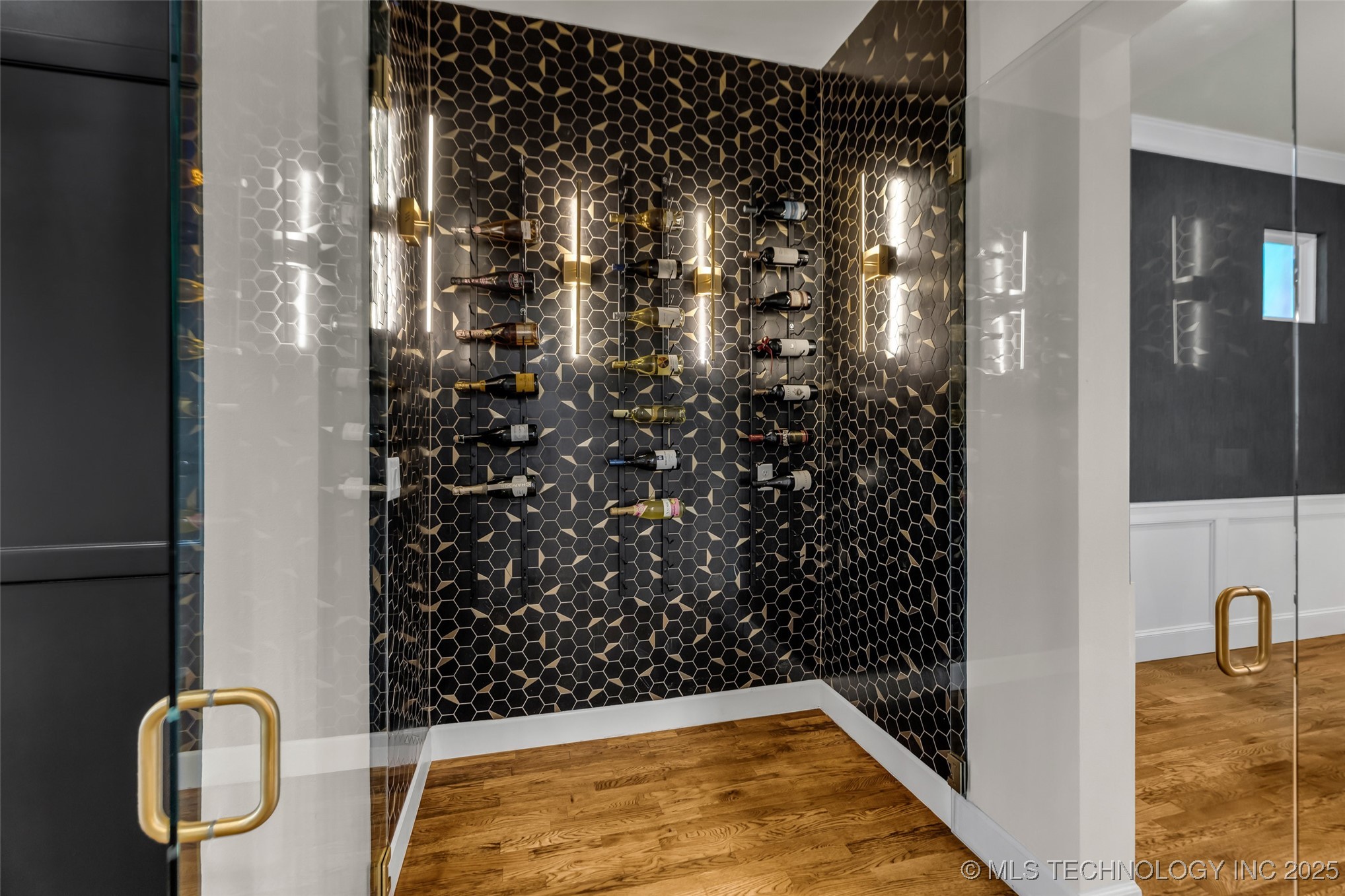 17076 S 31st East Avenue