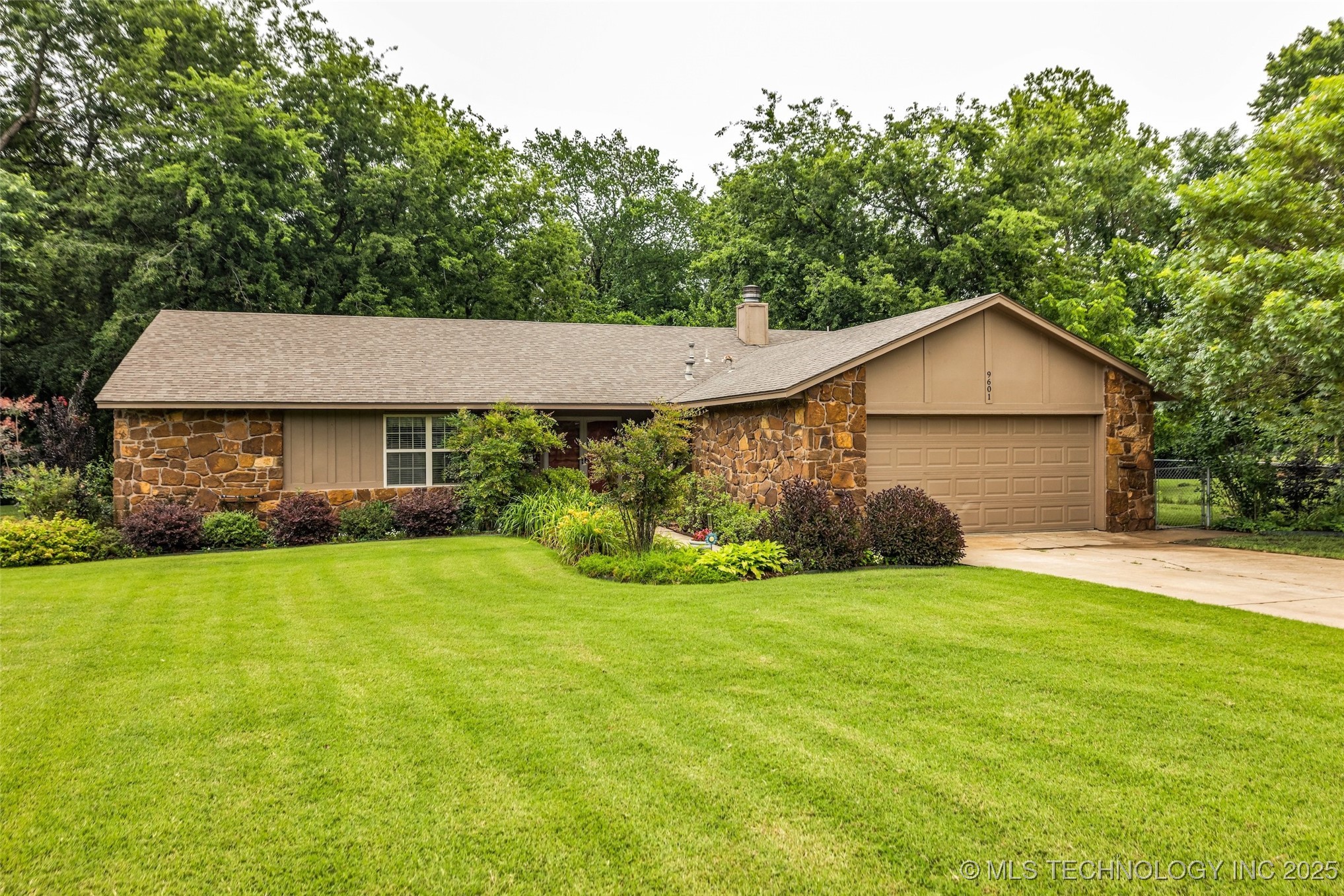 9601 Spring Lake Drive