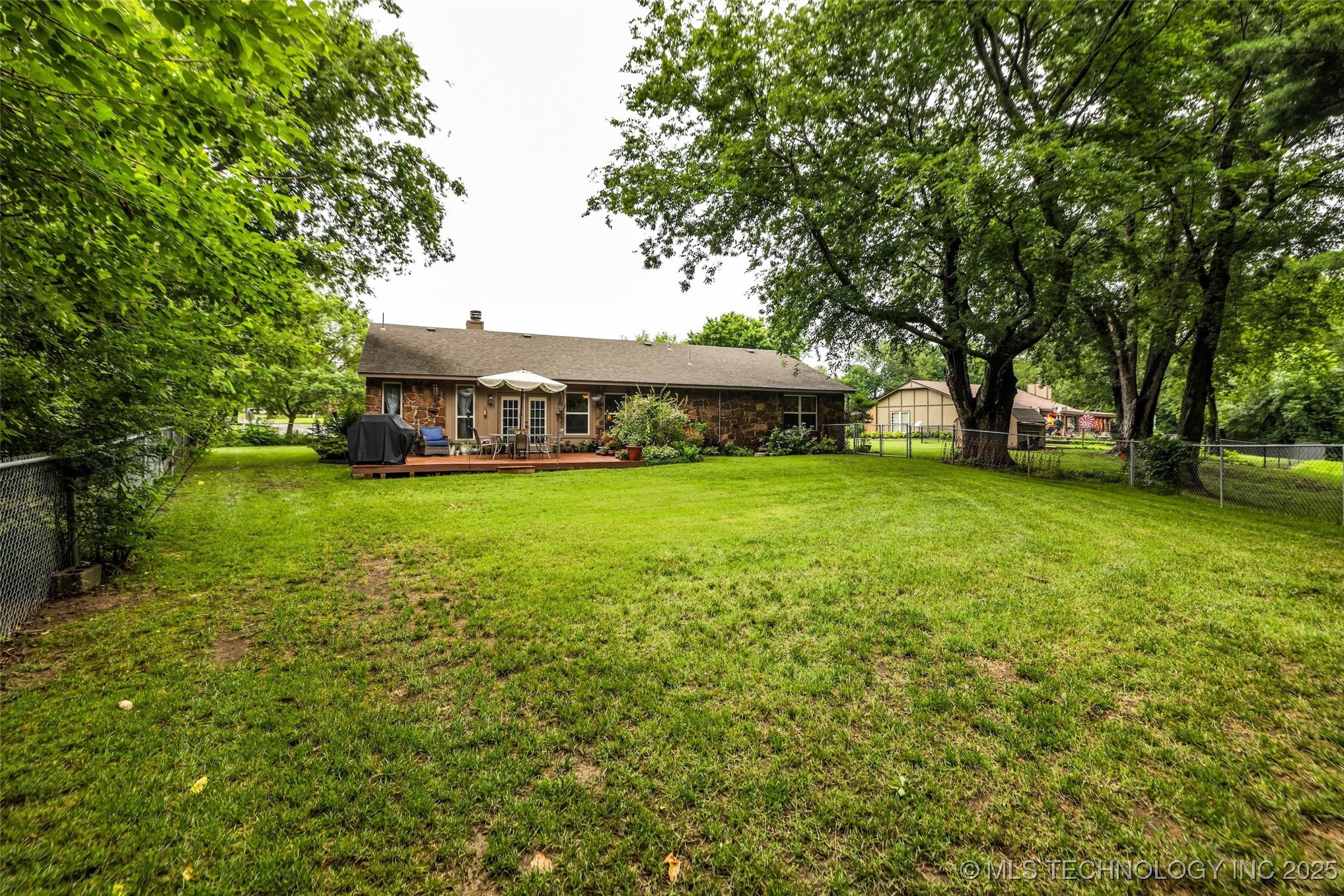 9601 Spring Lake Drive