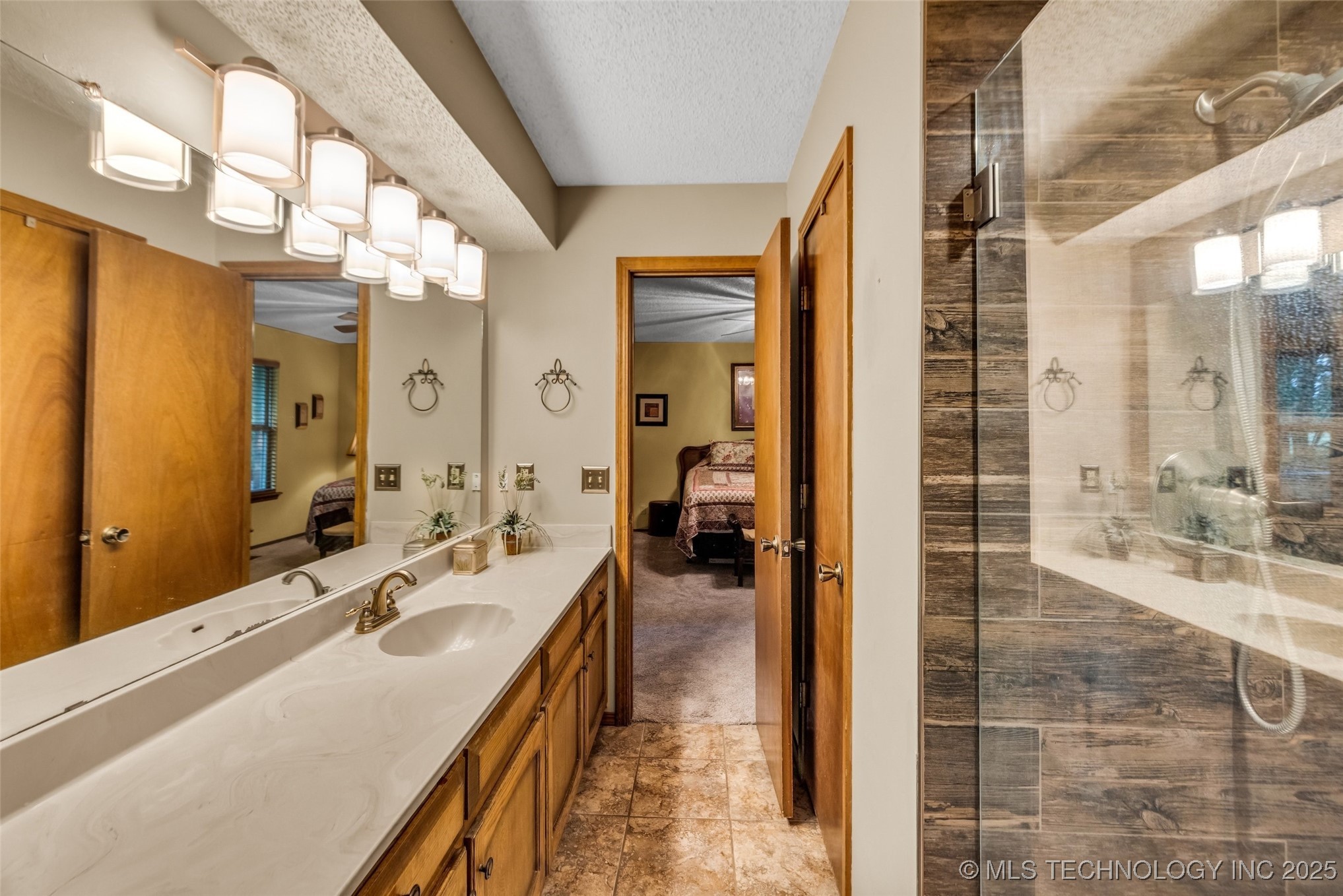 9601 Spring Lake Drive