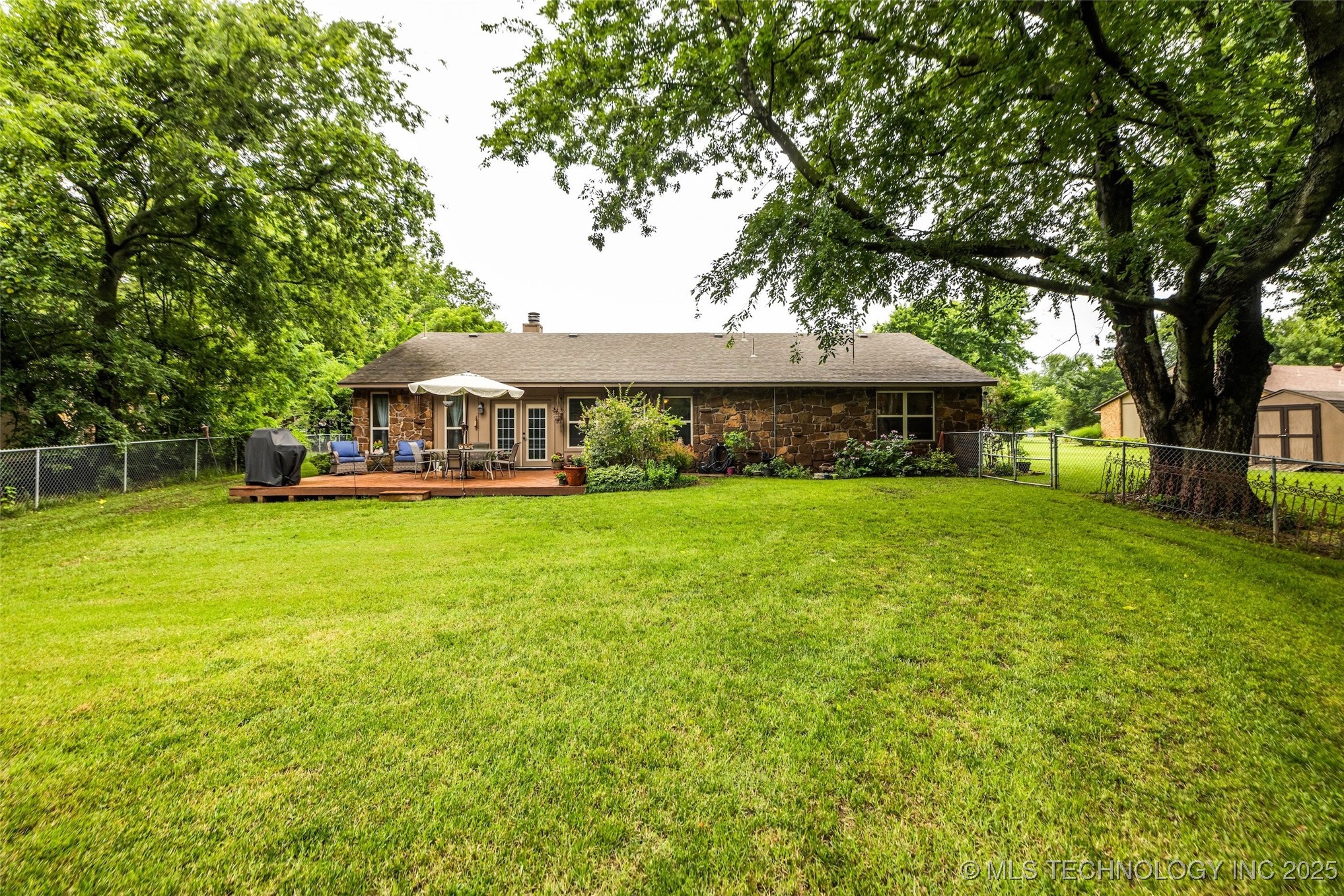 9601 Spring Lake Drive