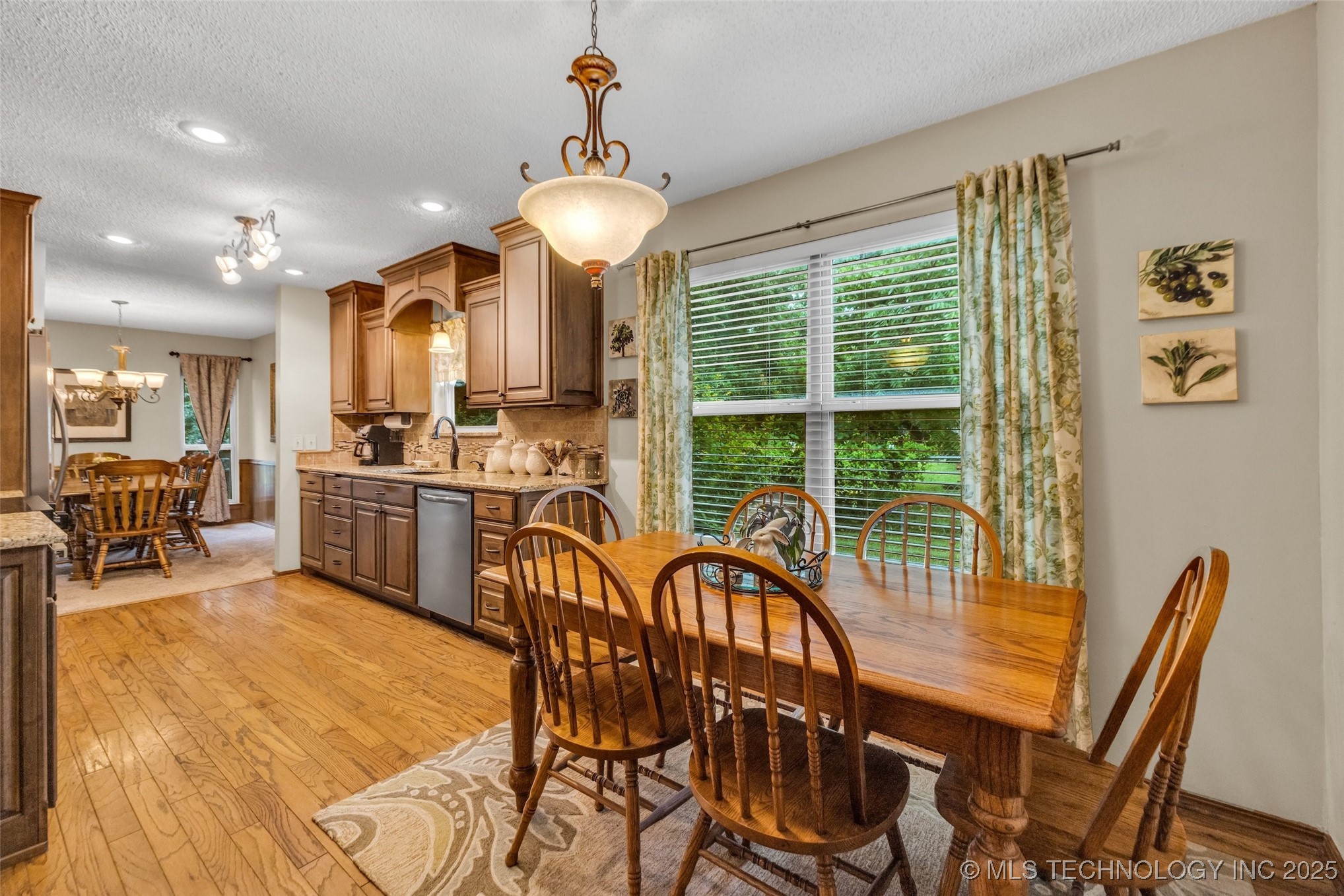 9601 Spring Lake Drive