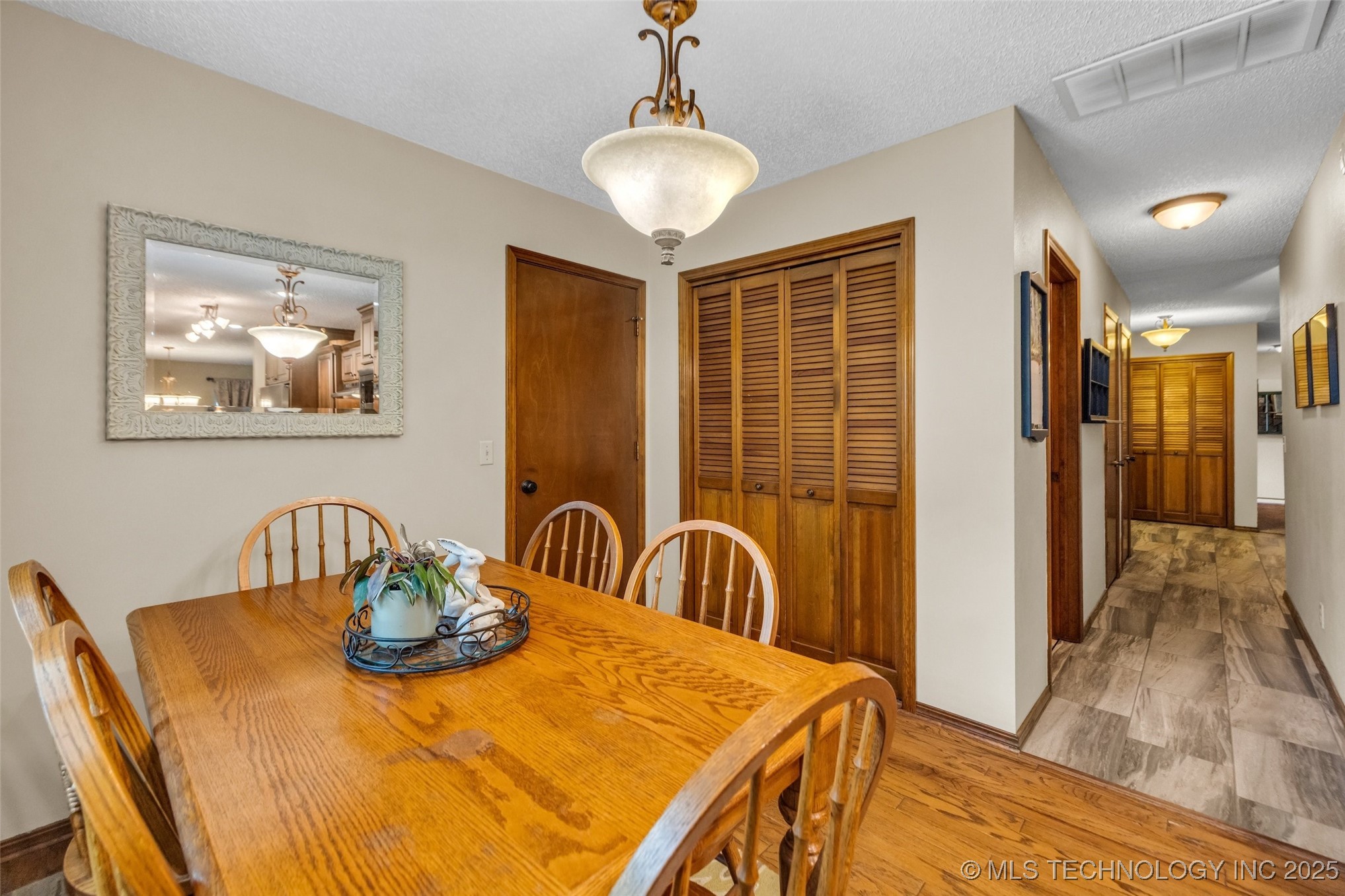 9601 Spring Lake Drive