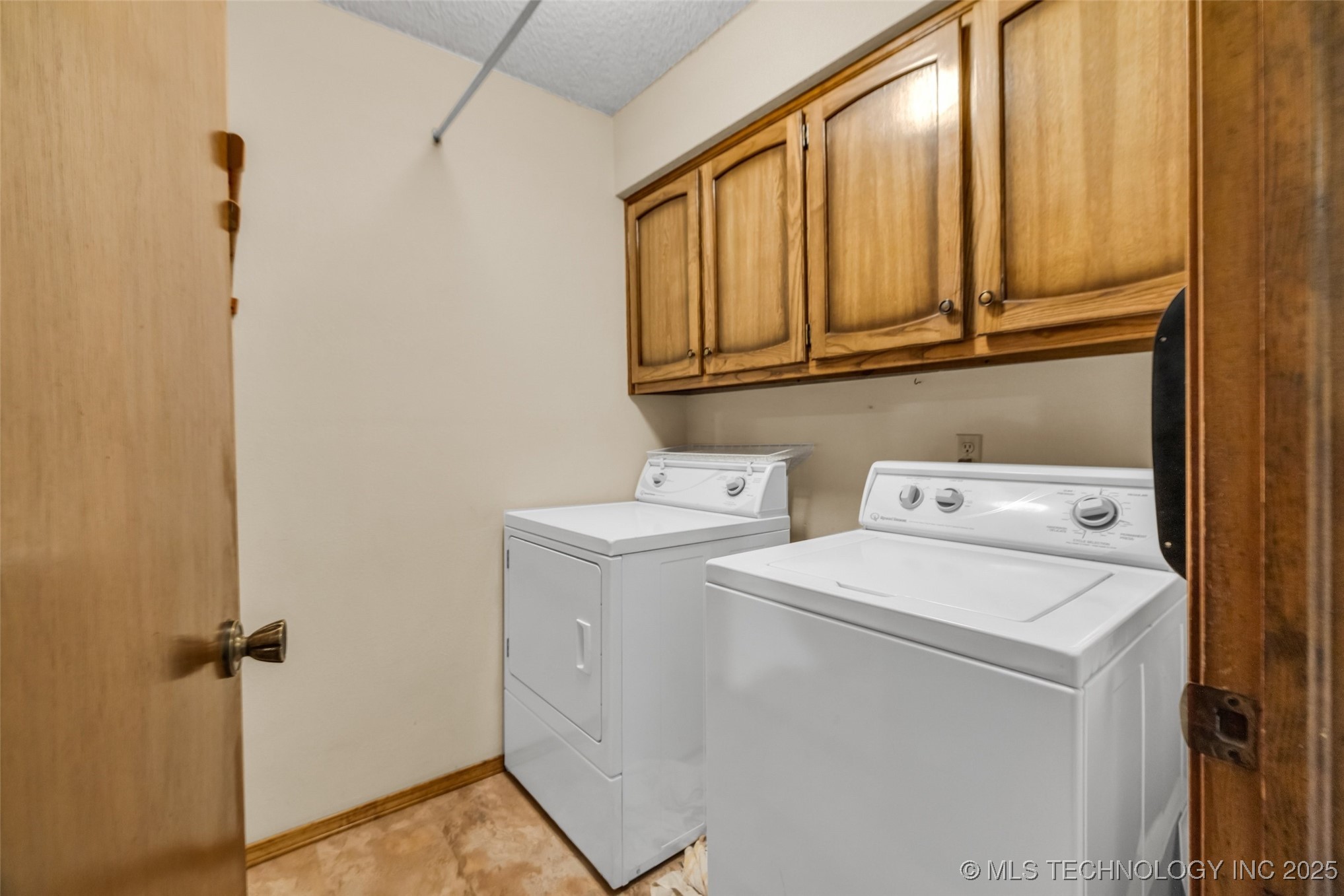 9601 Spring Lake Drive