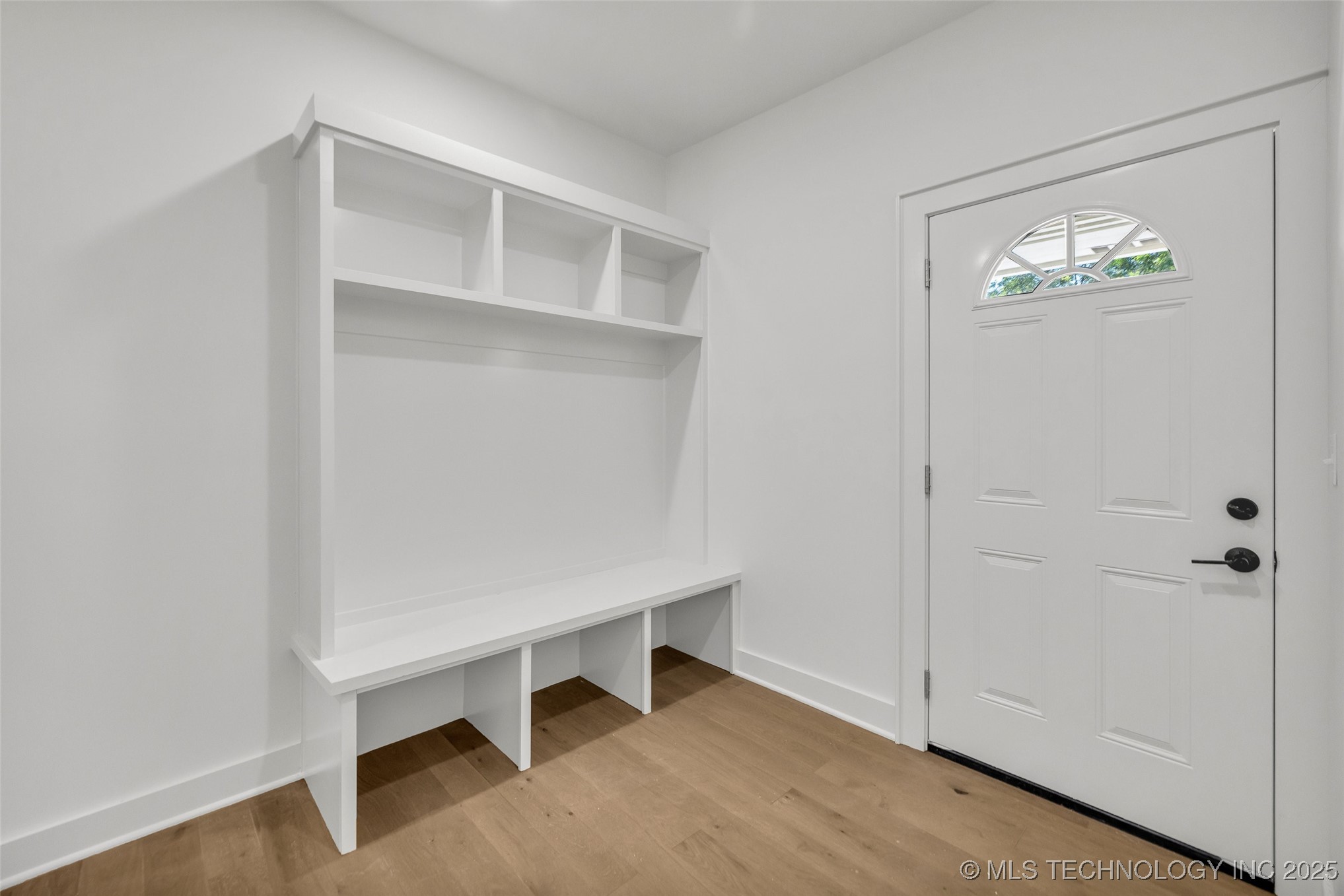 1524 N Main Street
