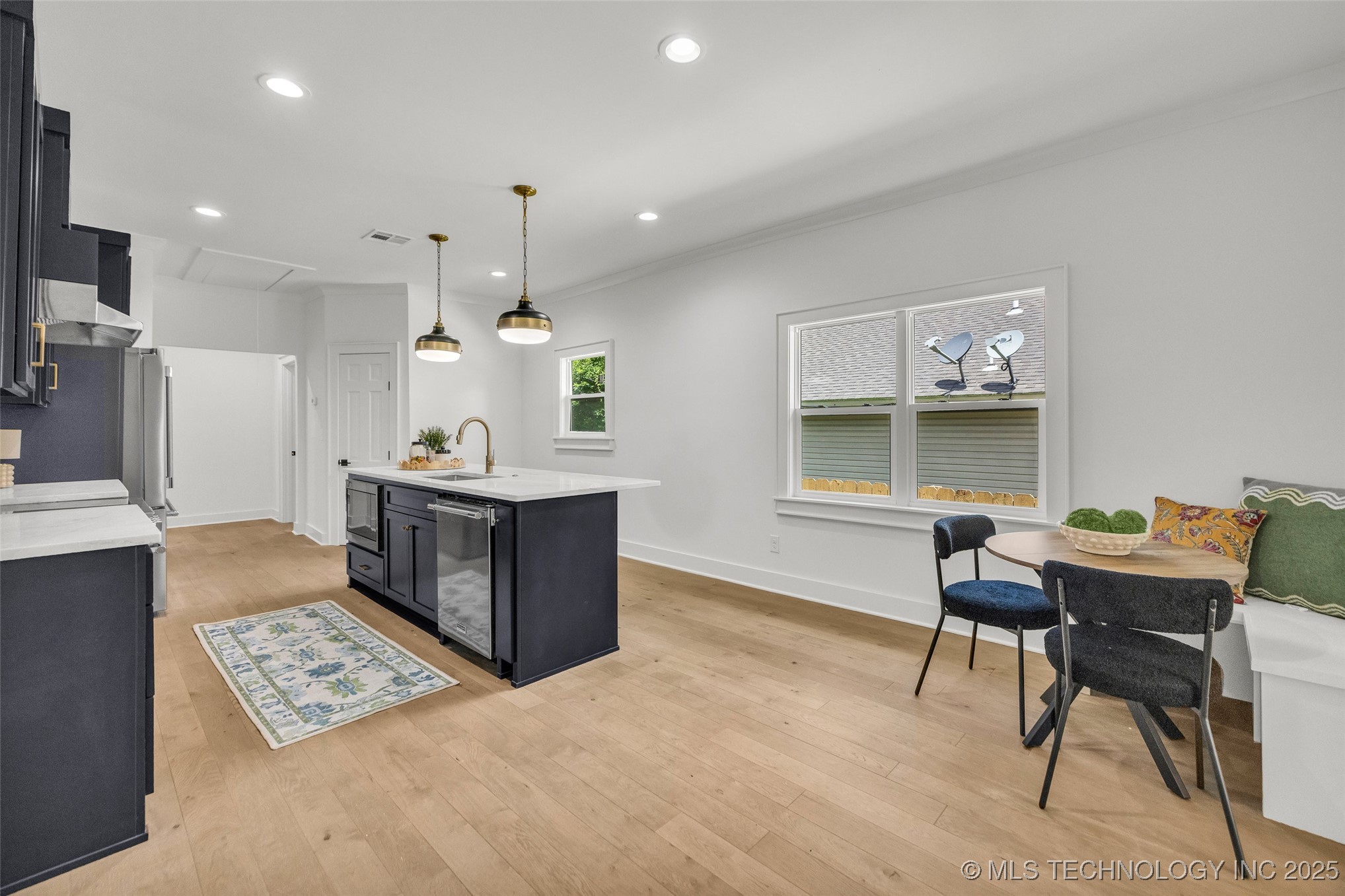 1524 N Main Street