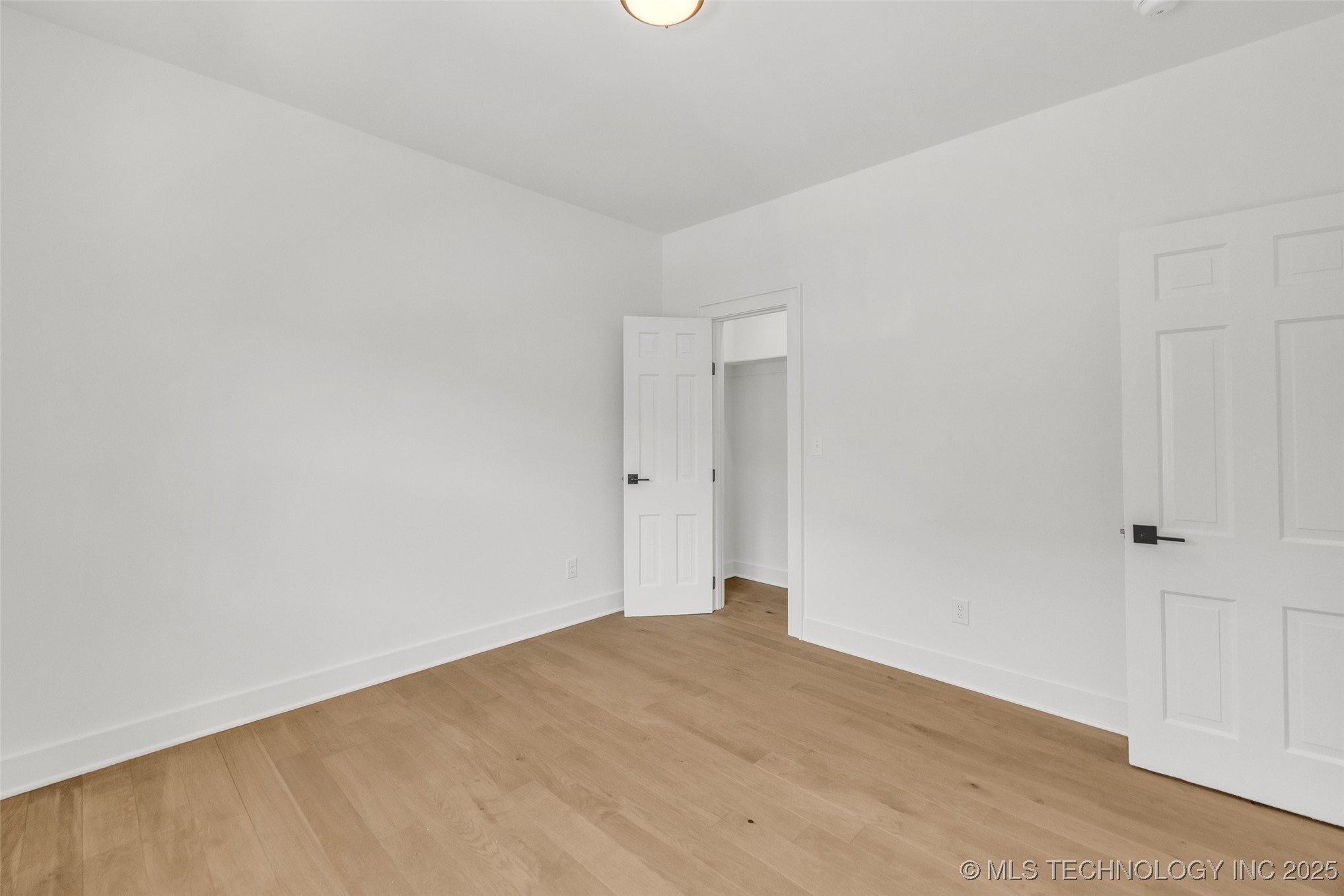1524 N Main Street