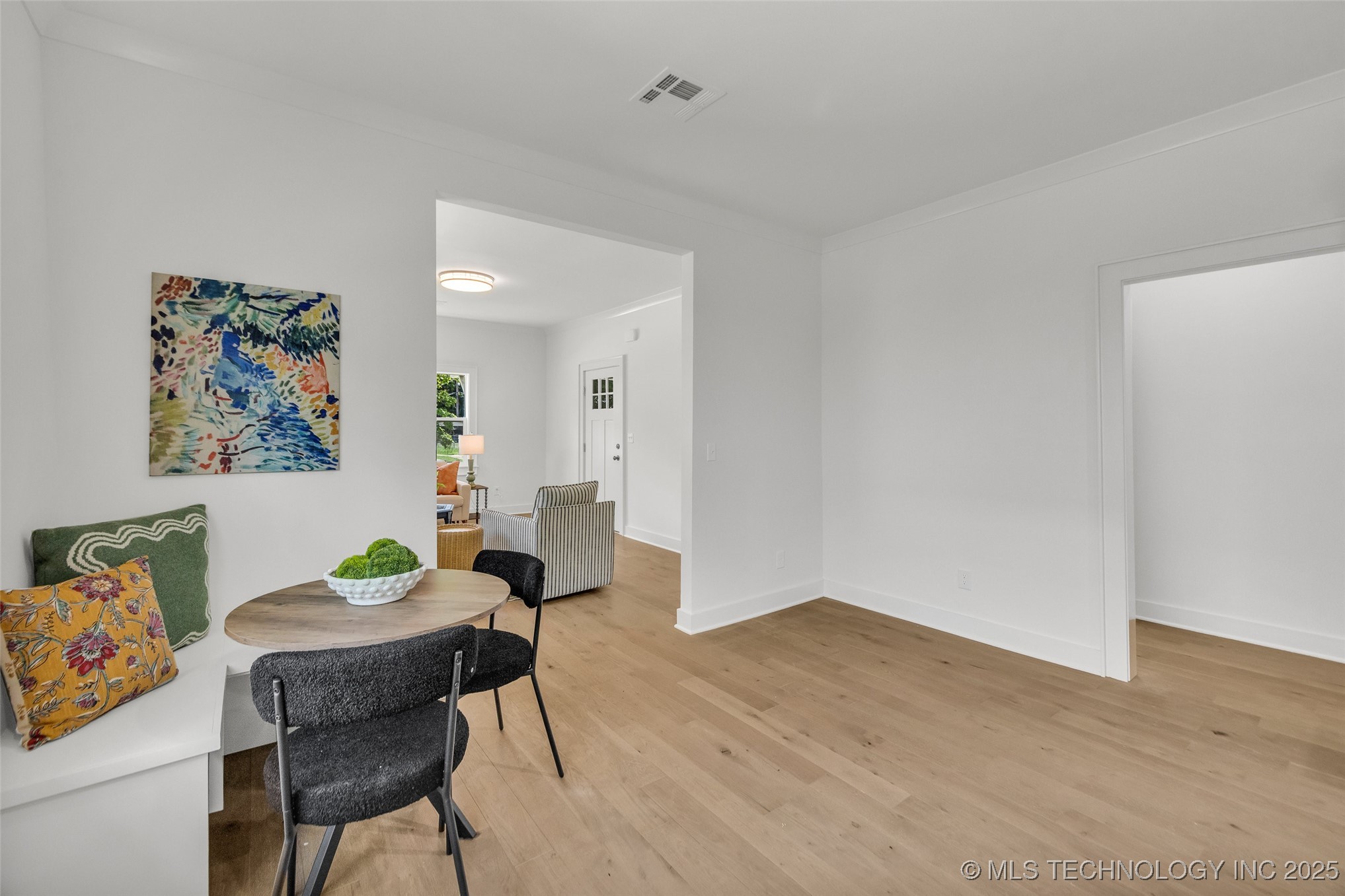 1524 N Main Street