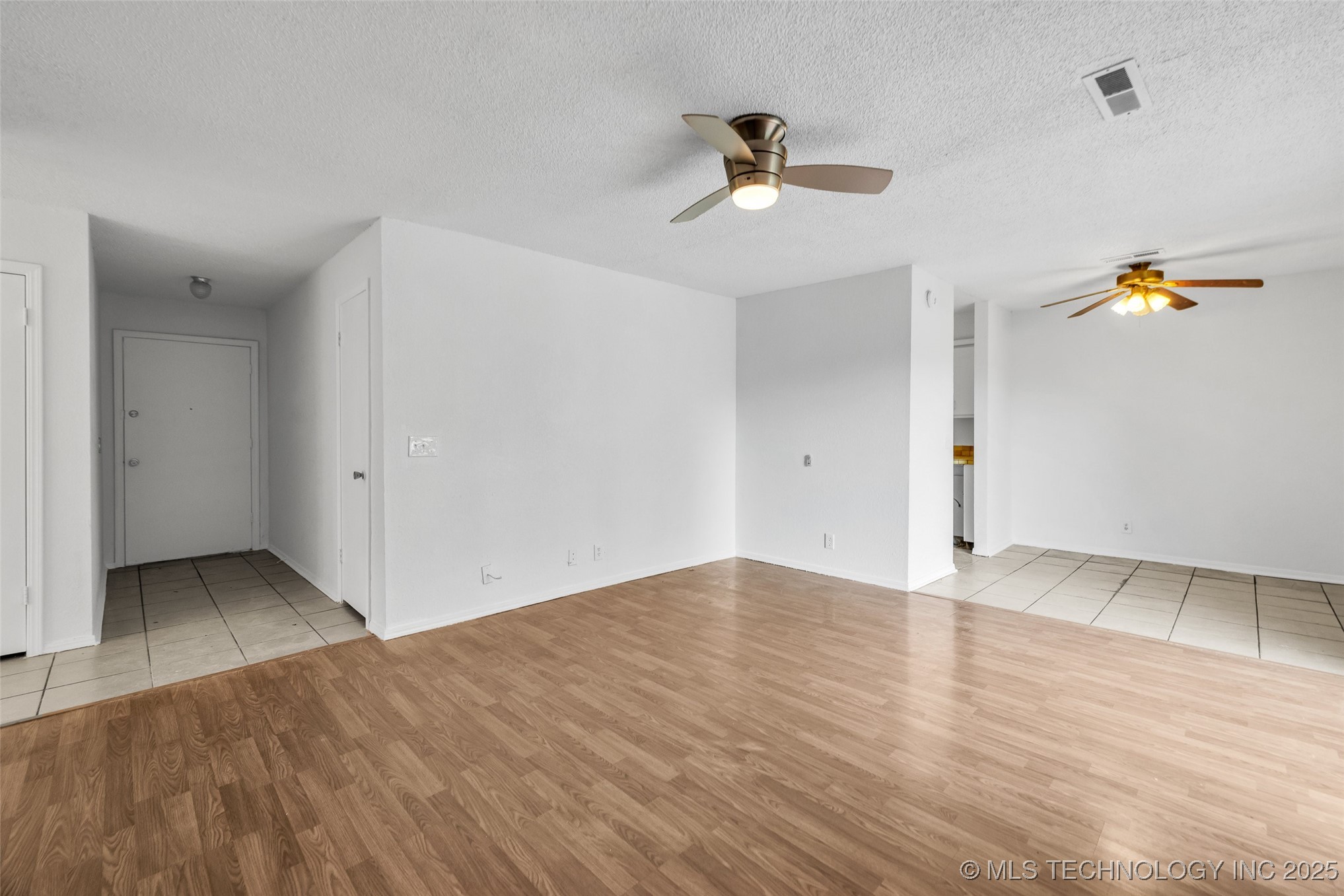 1901 W Vandalia Street