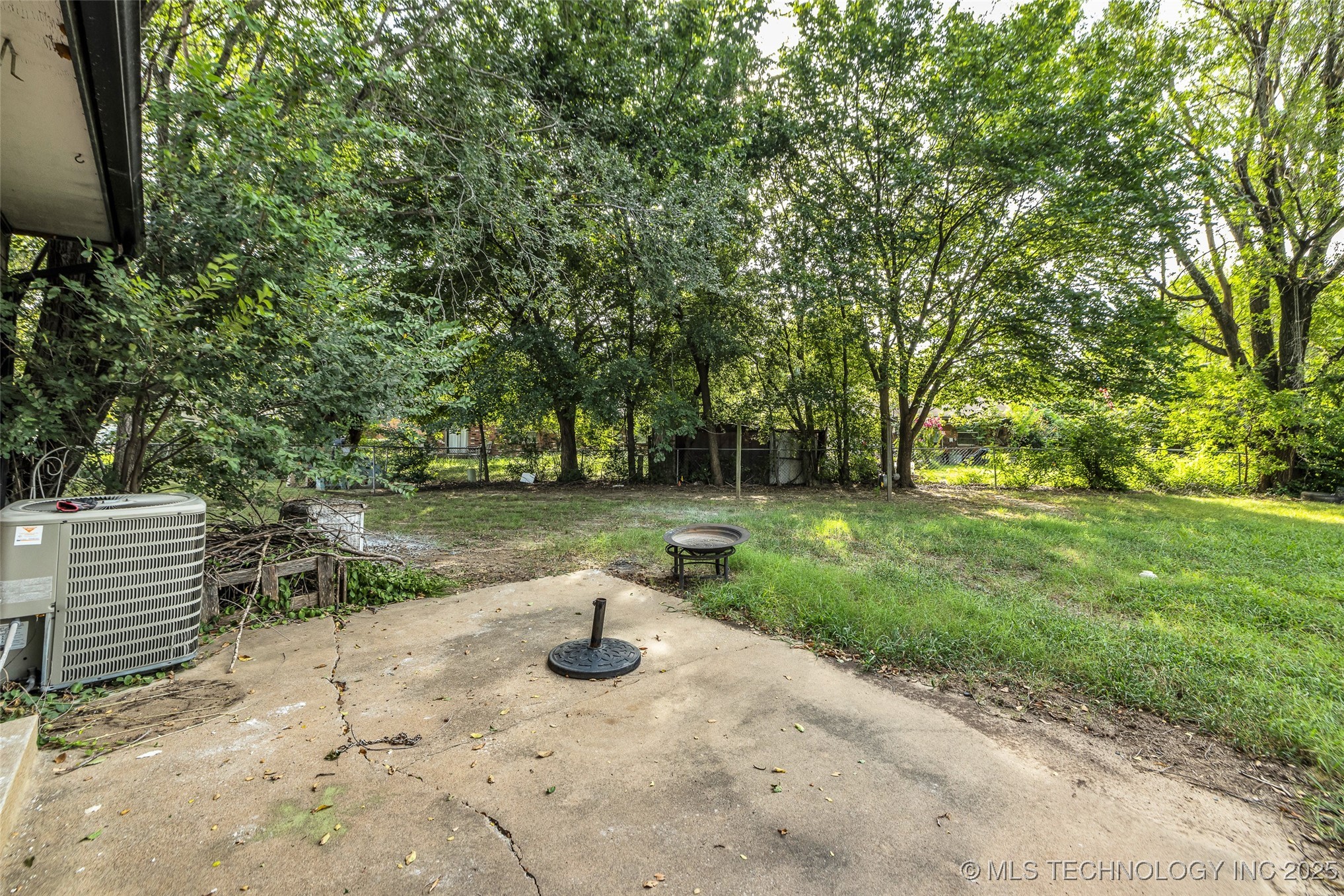 1901 W Vandalia Street