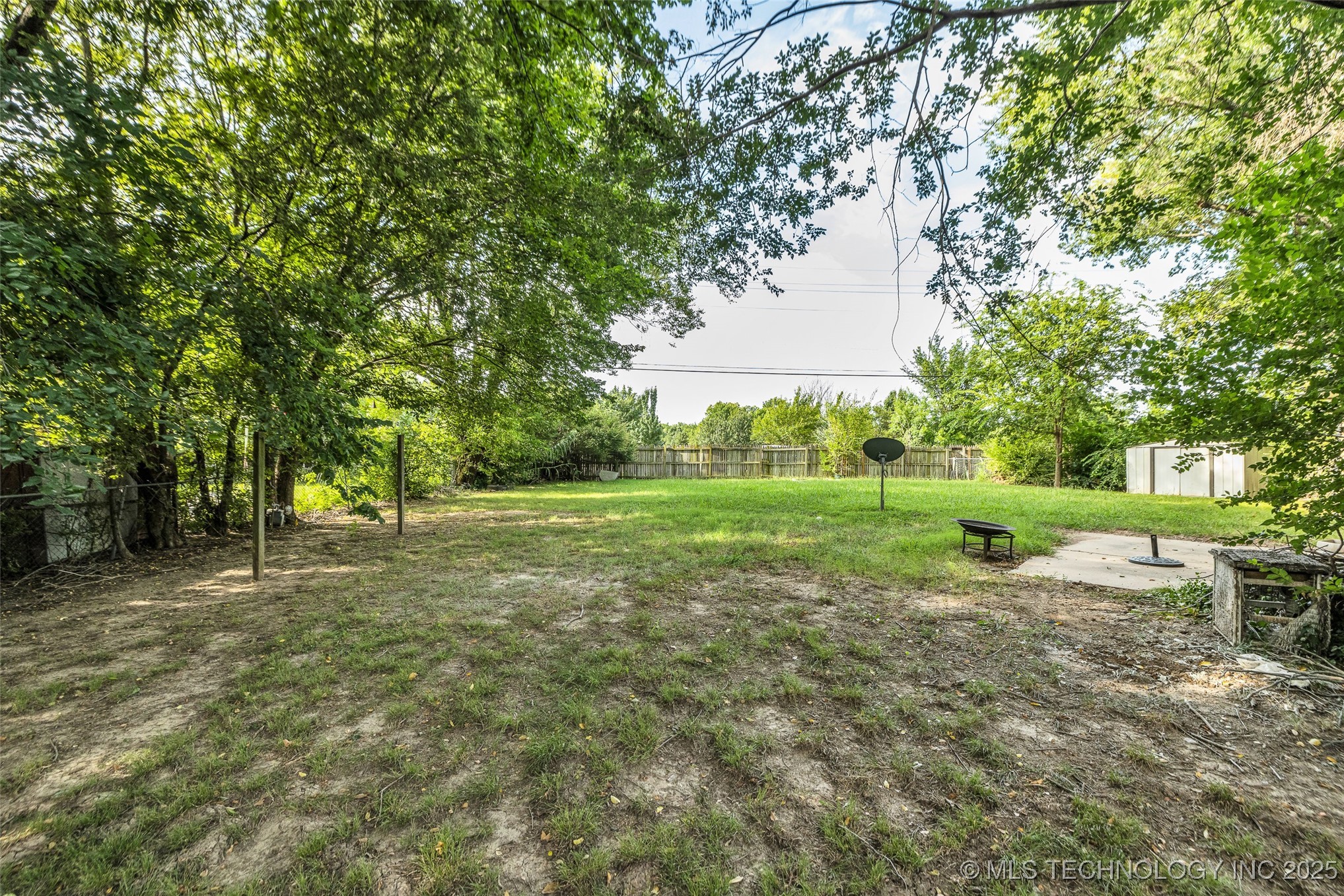 1901 W Vandalia Street