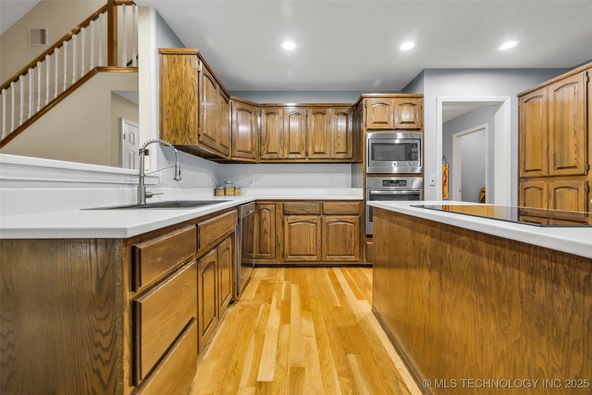 7416 109th East Avenue