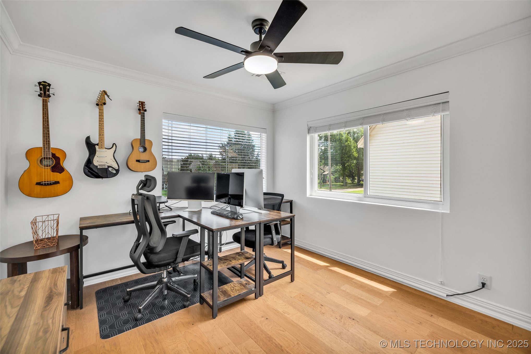 116 S Jamestown Avenue