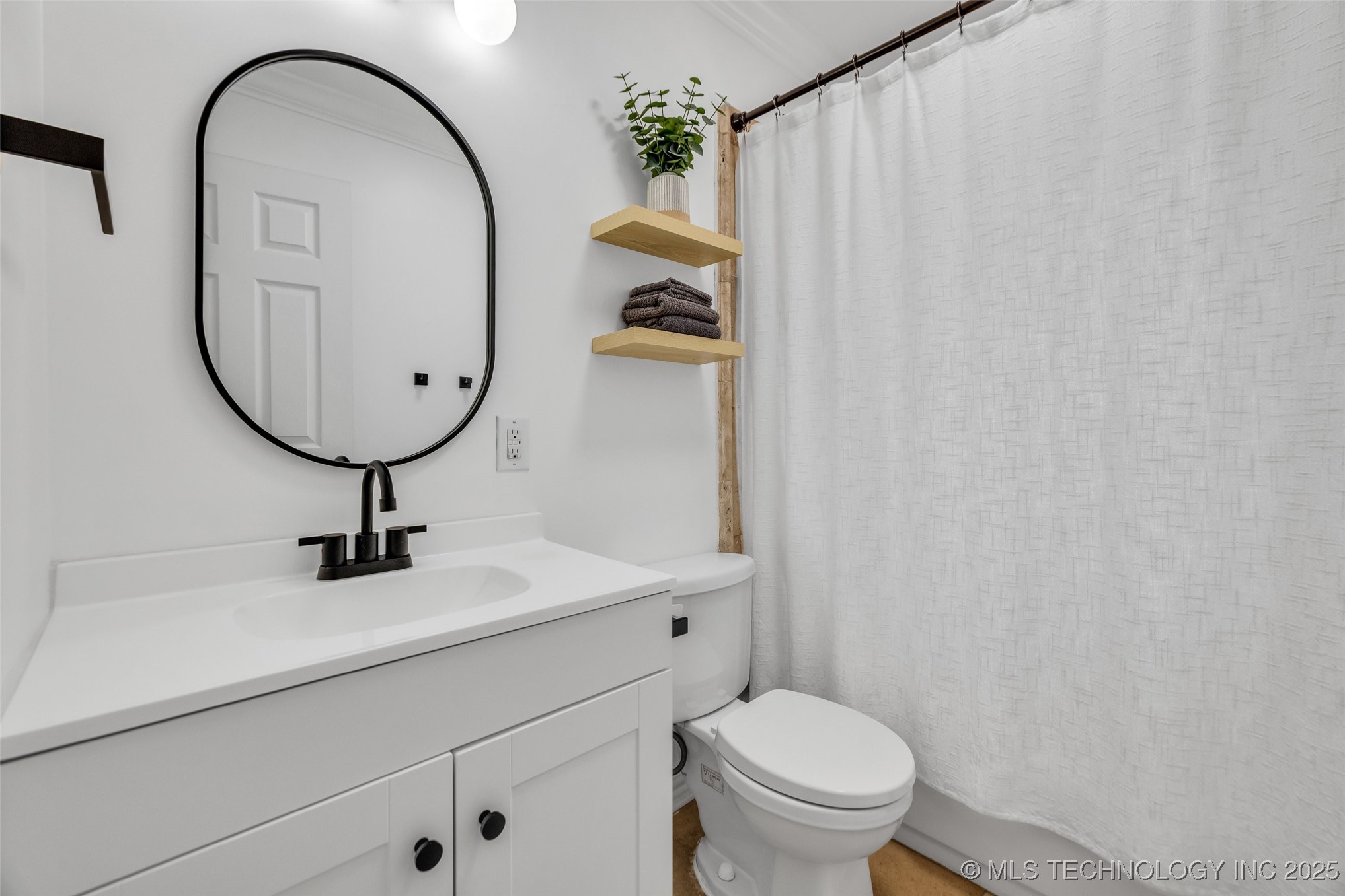 116 S Jamestown Avenue