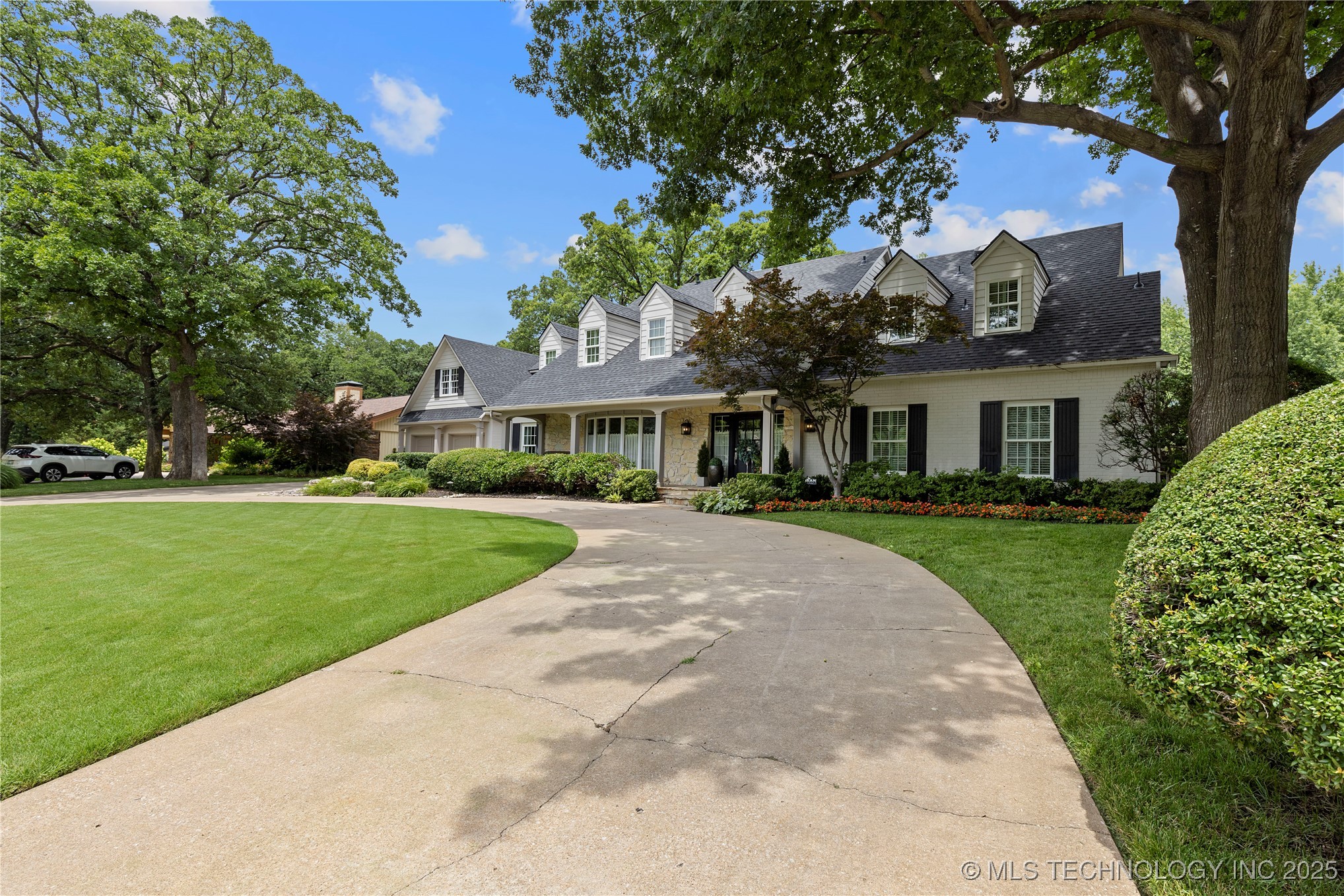 5325 E 115th Place