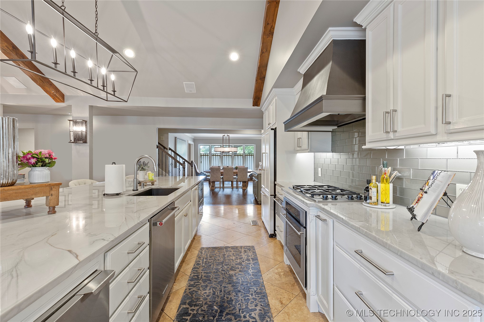 5325 E 115th Place