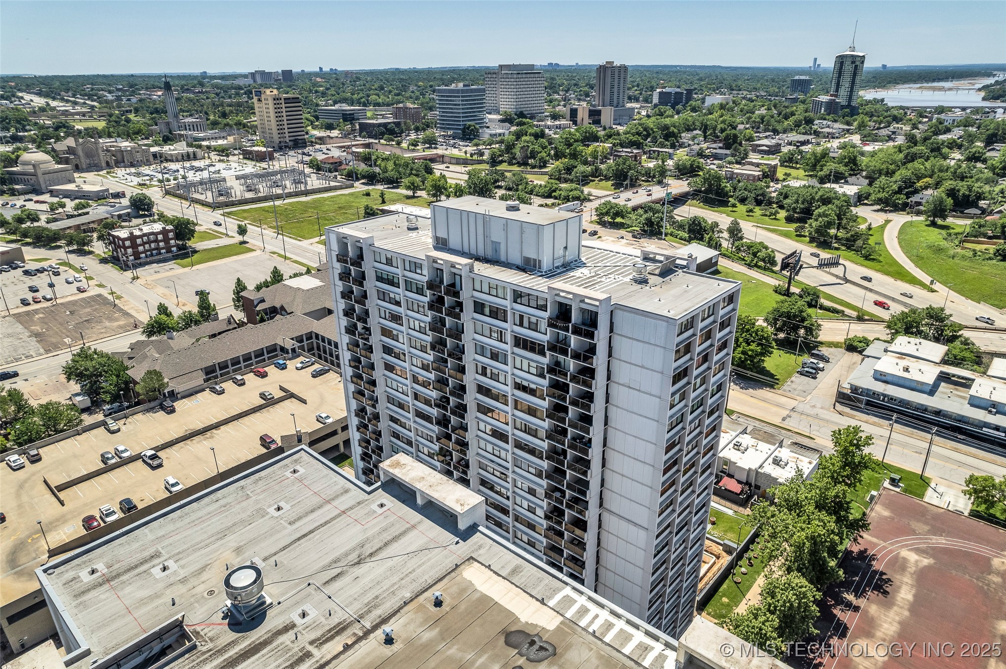 410 W 7th Street 1122