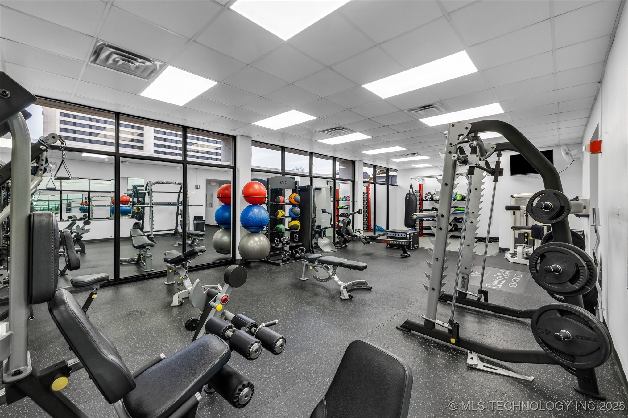 410 W 7th Street 1122